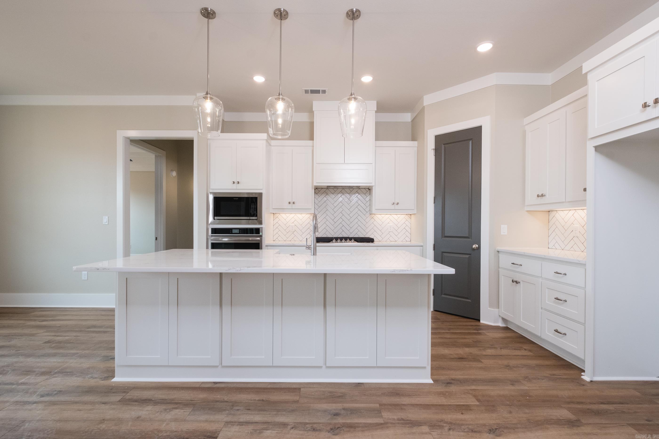 516  Corondelet Lane  Maumelle, AR
