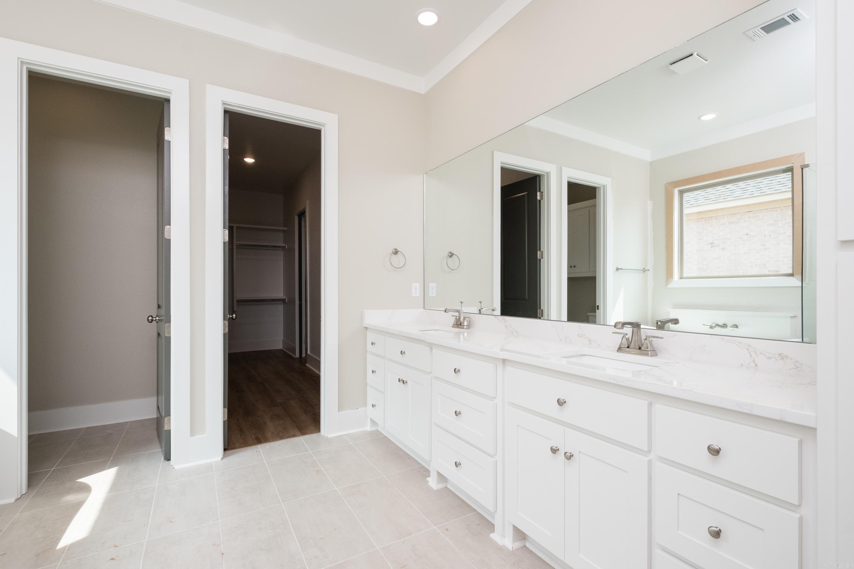 516  Corondelet Lane  Maumelle, AR