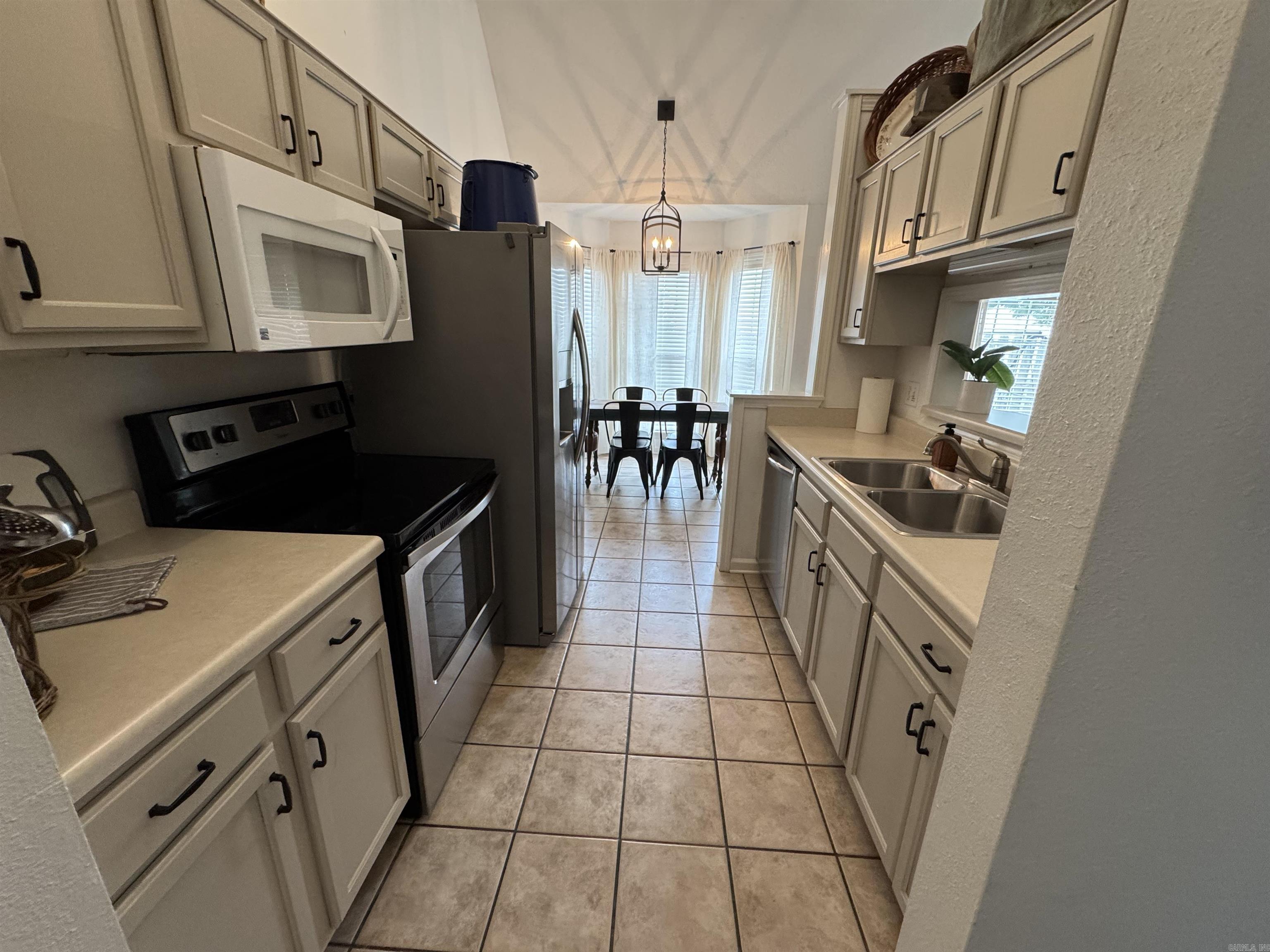 306  Country Squire  Searcy, AR