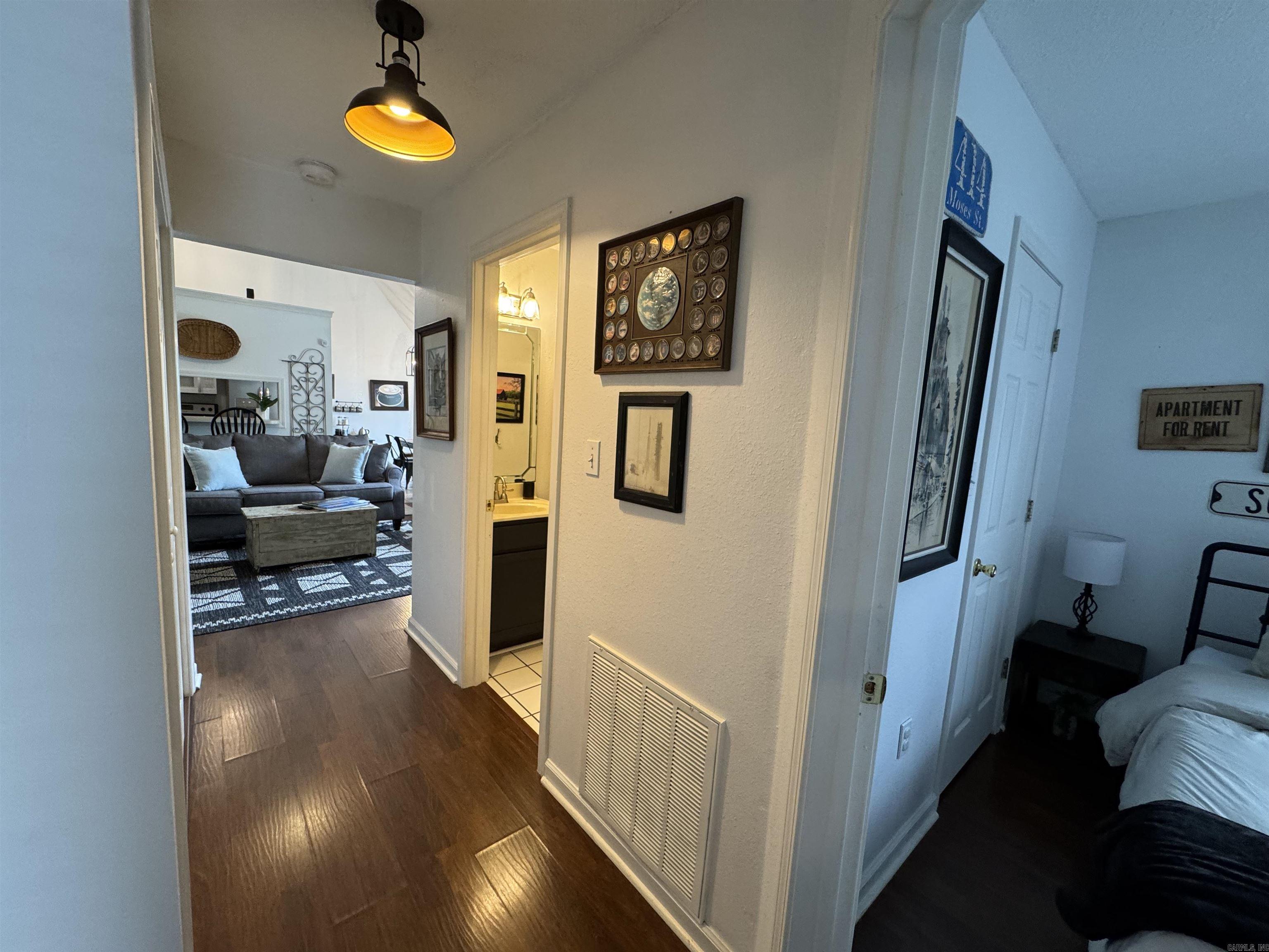 306  Country Squire  Searcy, AR