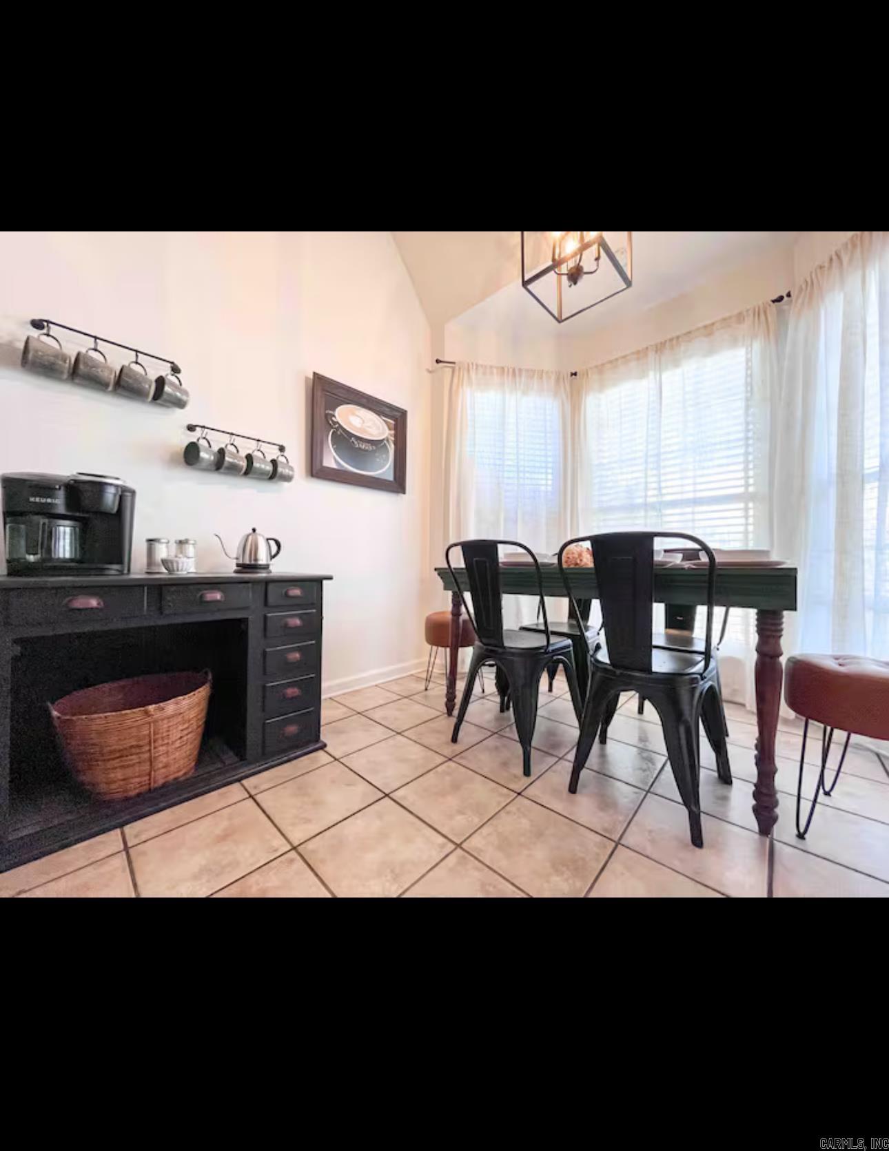 306  Country Squire  Searcy, AR