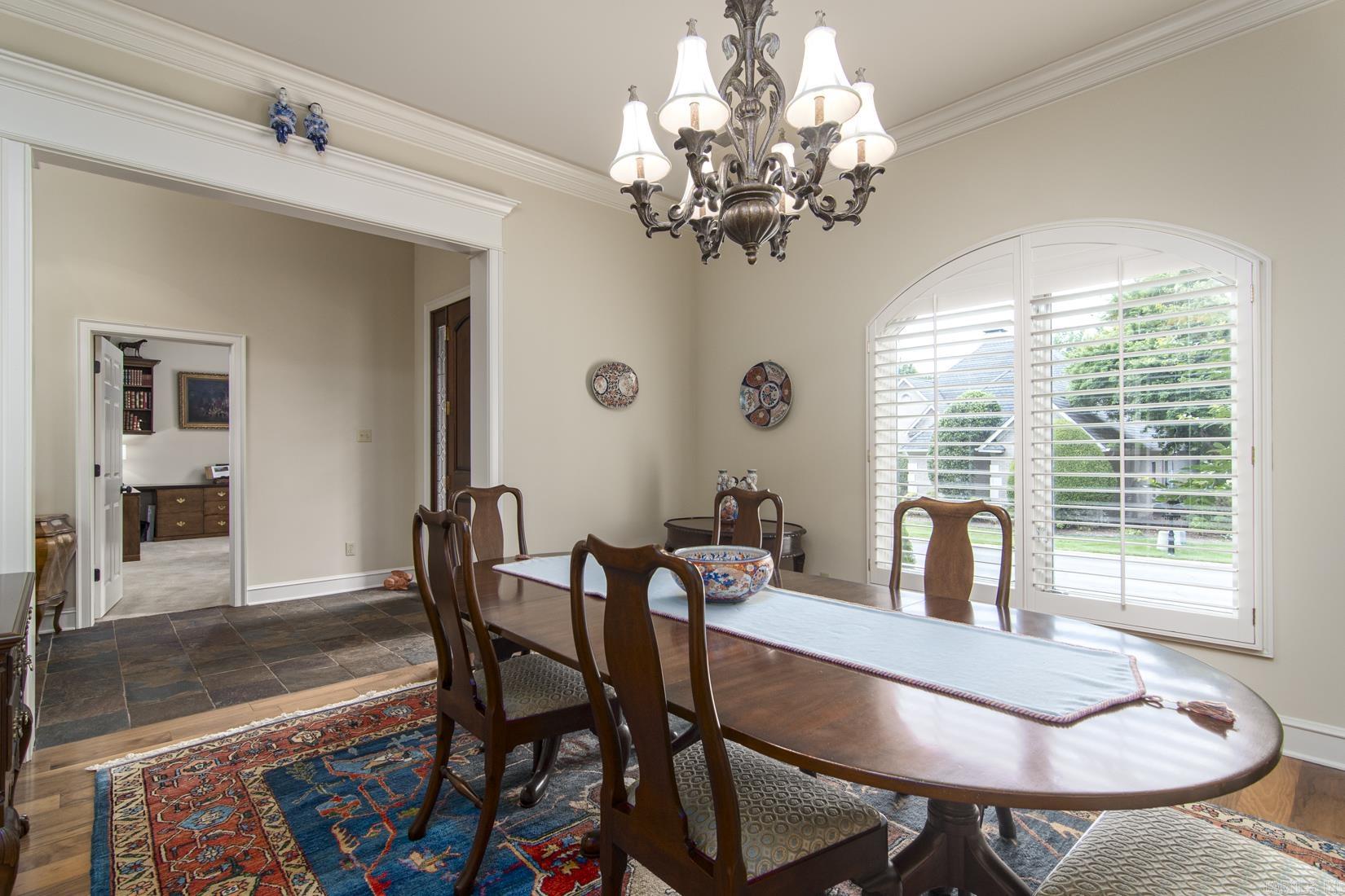 61  QUERCUS CIRCLE  Little Rock, AR
