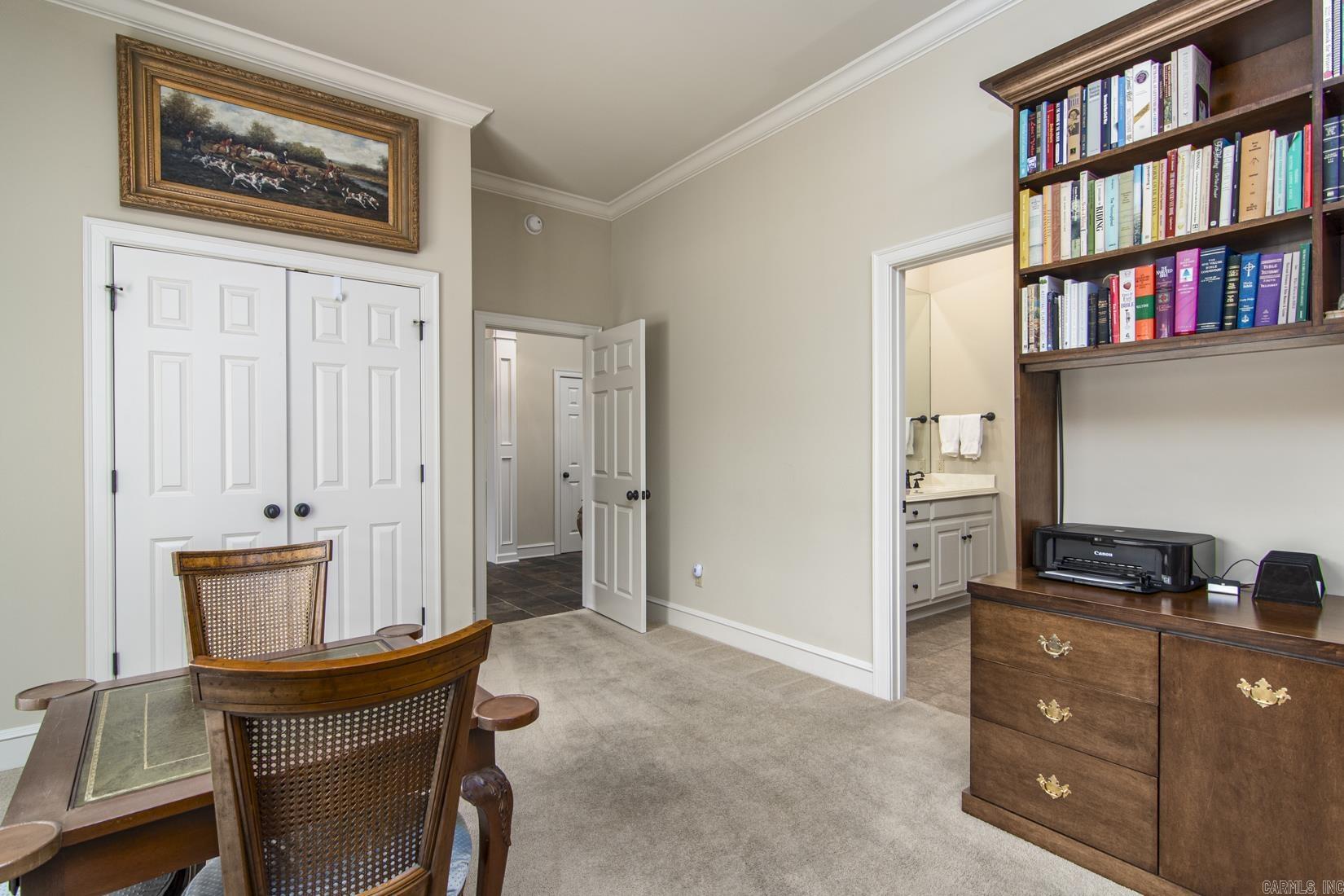 61  QUERCUS CIRCLE  Little Rock, AR
