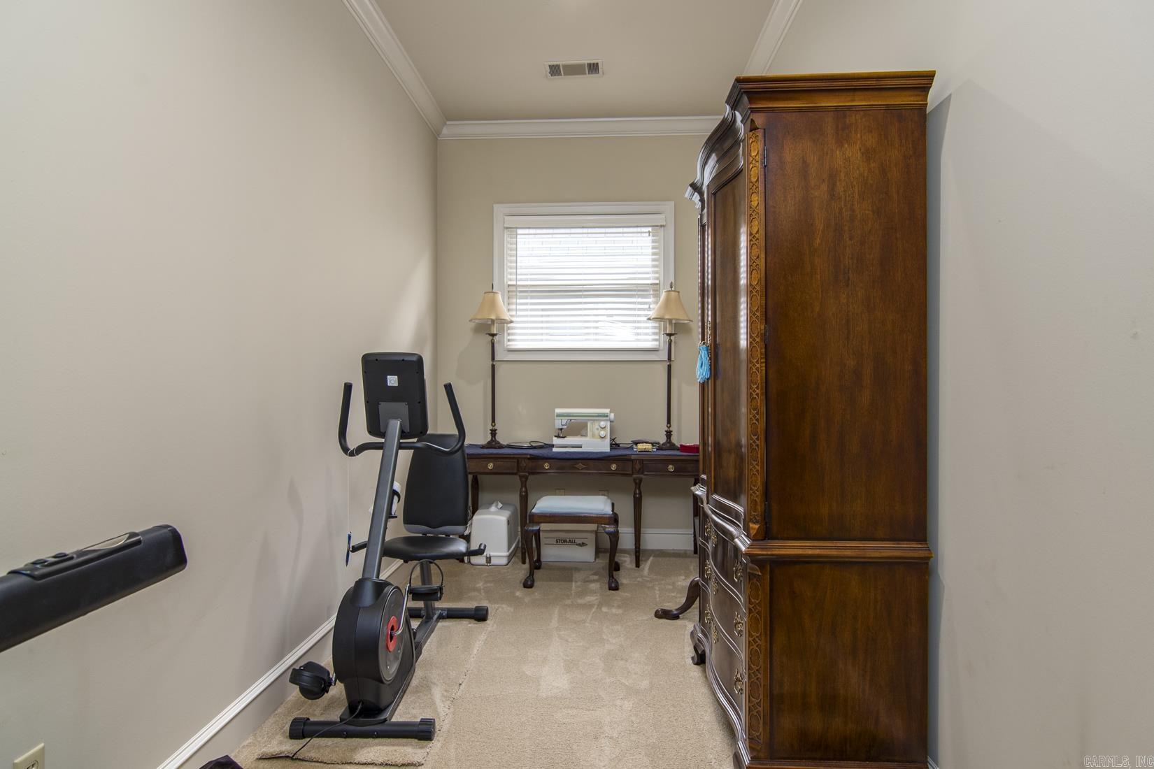 61  QUERCUS CIRCLE  Little Rock, AR