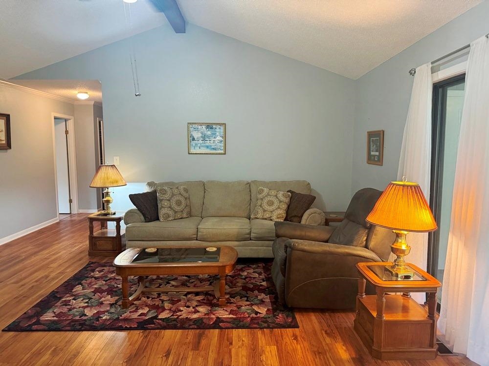 53  Iowa  Cherokee Village, AR