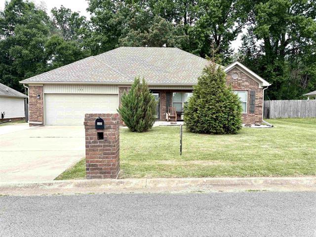 135  Meadow  Beebe, AR