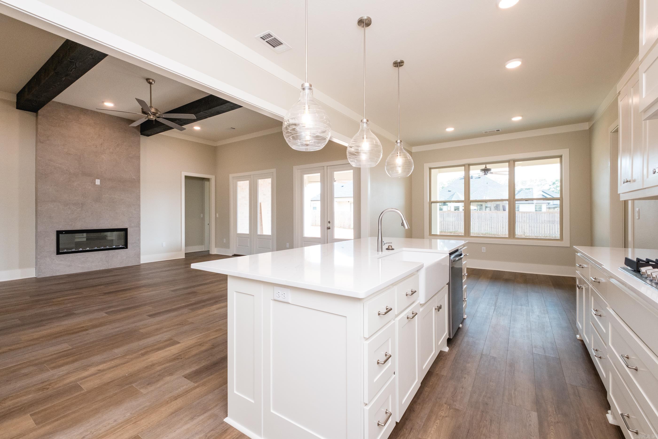 514  Corondelet Lane  Maumelle, AR