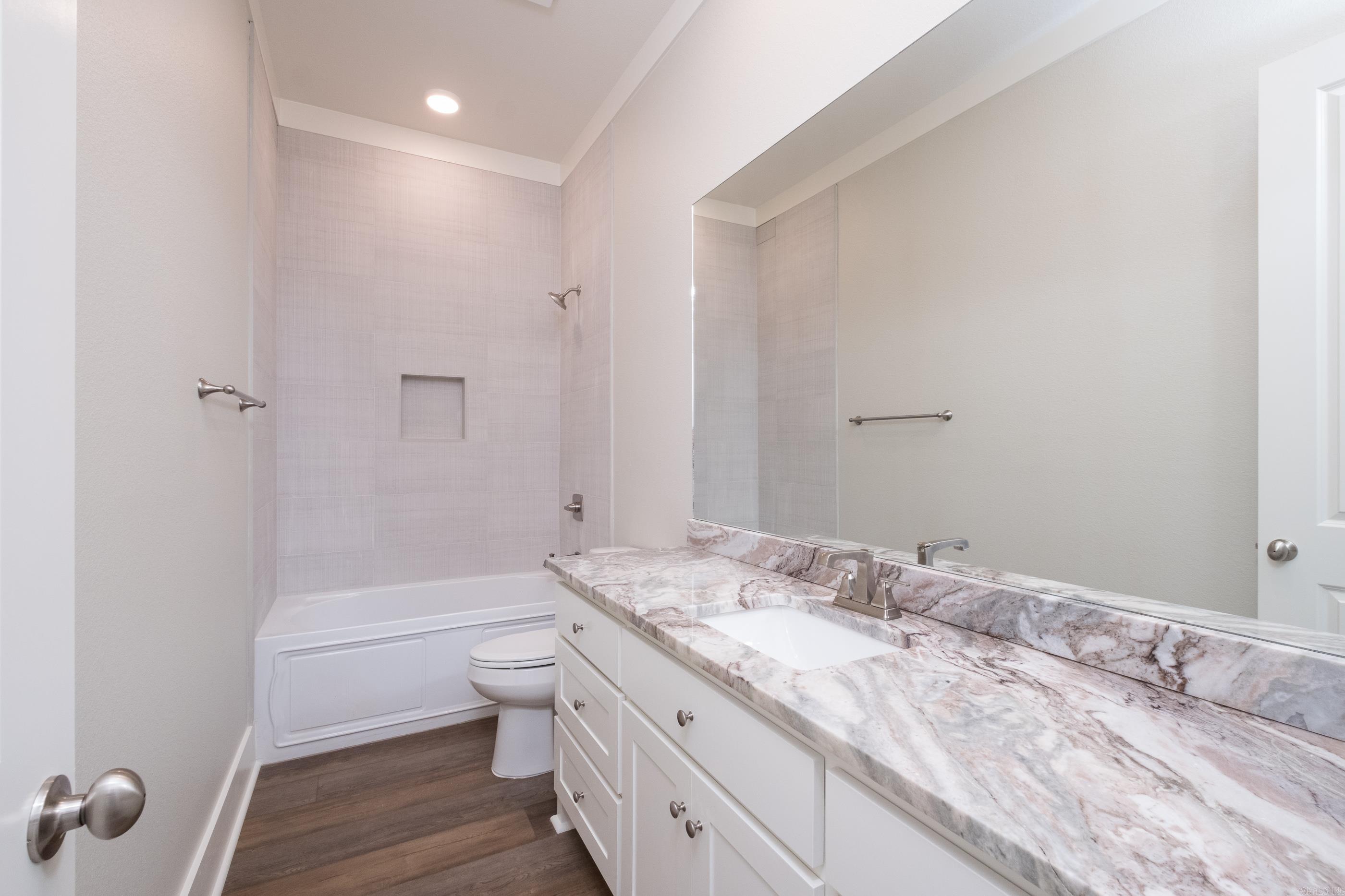 514  Corondelet Lane  Maumelle, AR