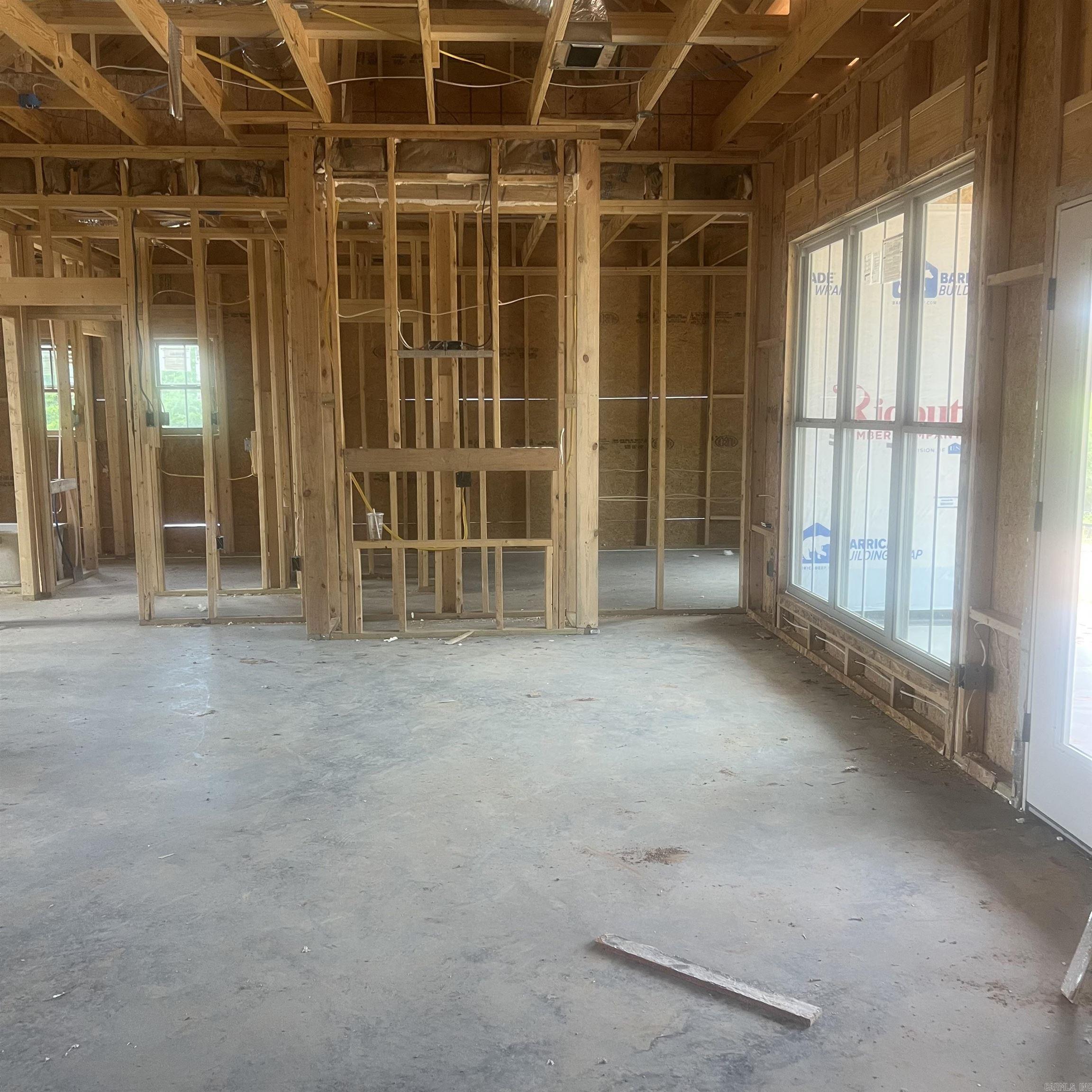 62  Lucia Lane  Maumelle, AR