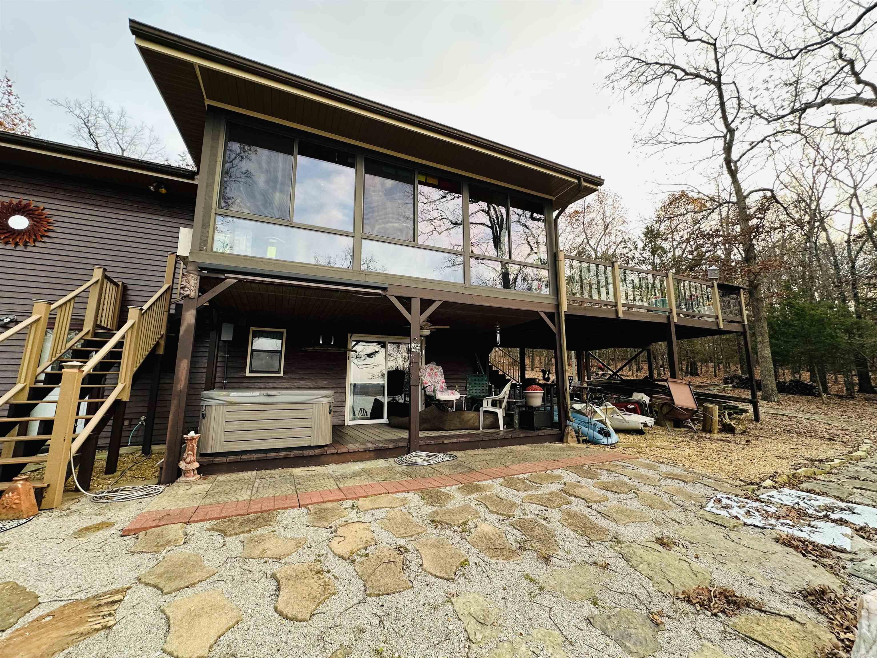 1535  MC 142  Oakland, AR