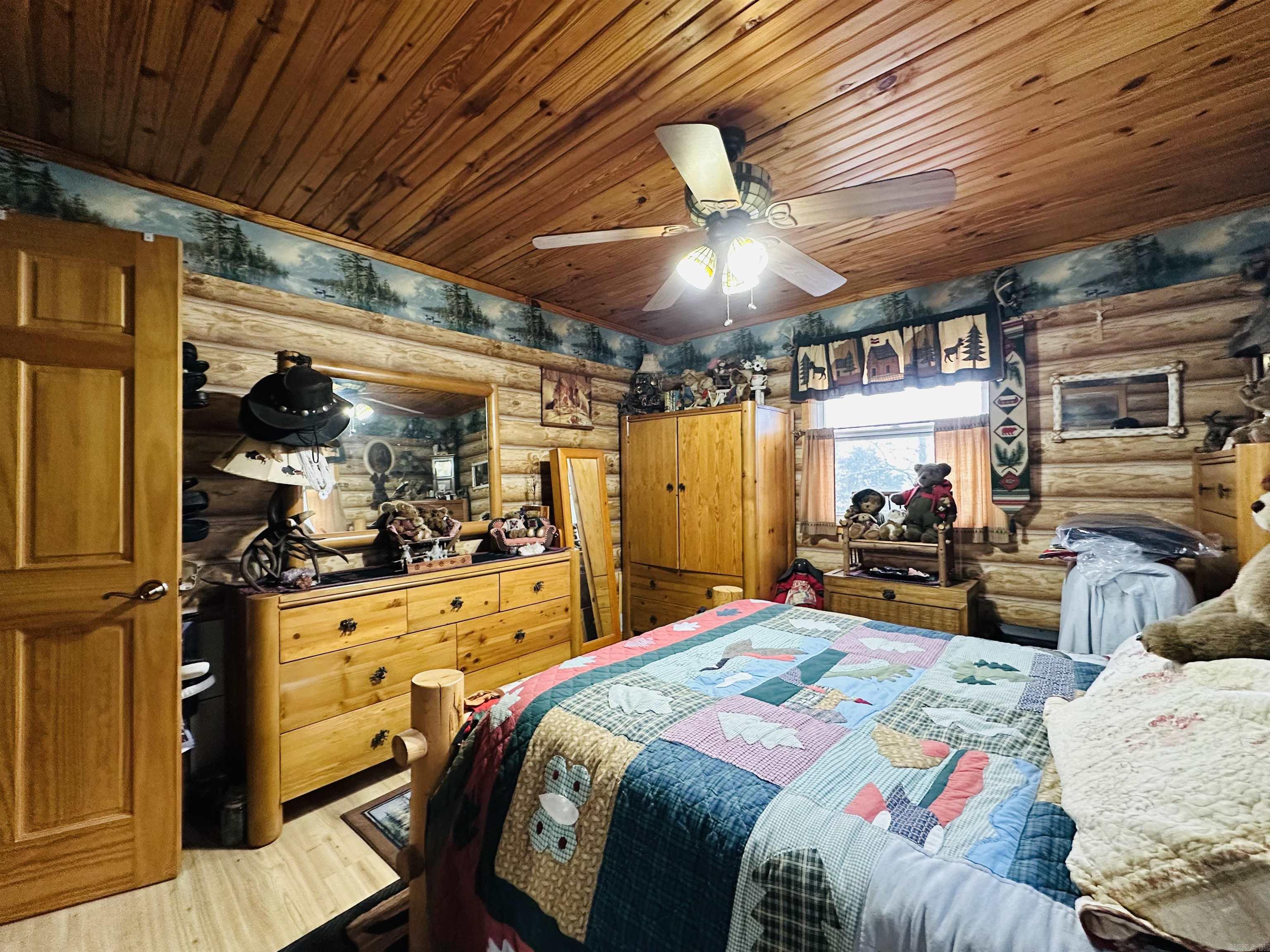1535  MC 142  Oakland, AR