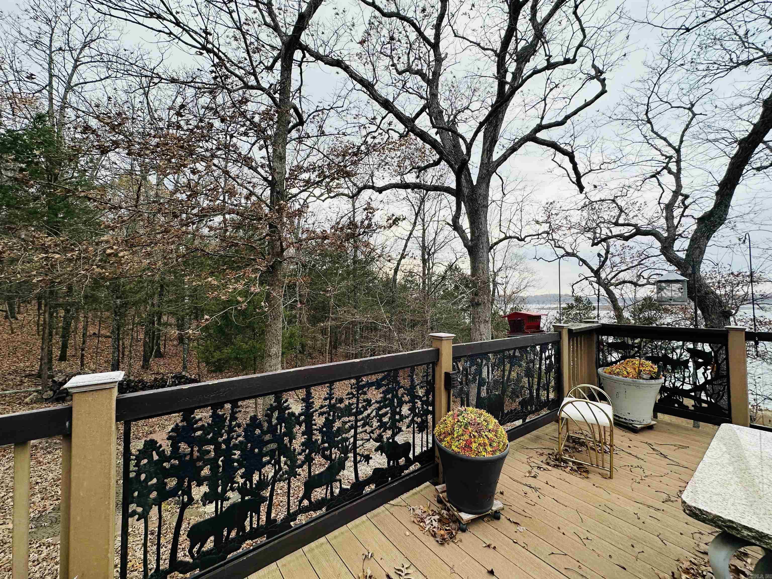 1535  MC 142  Oakland, AR