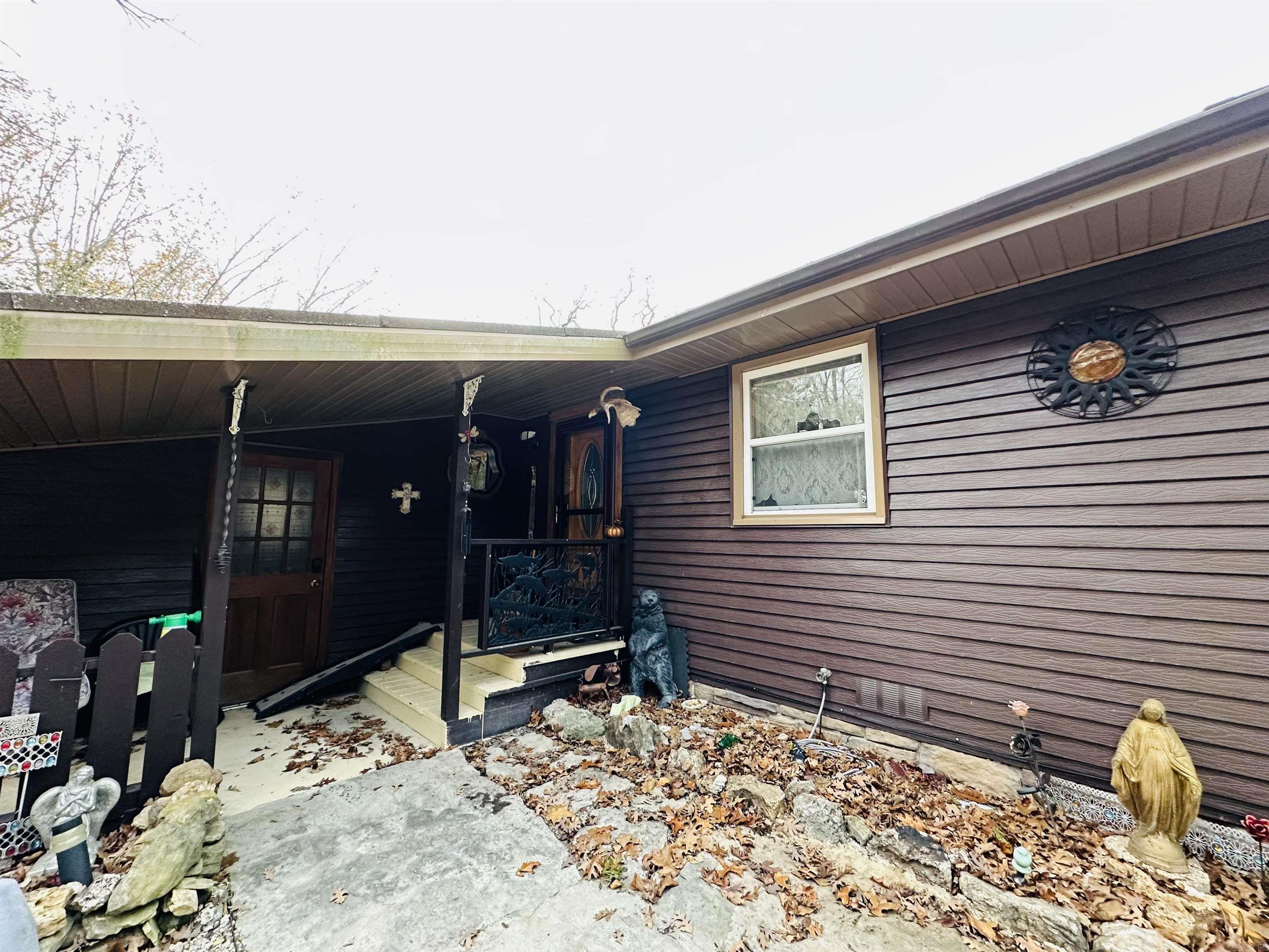 1535  MC 142  Oakland, AR