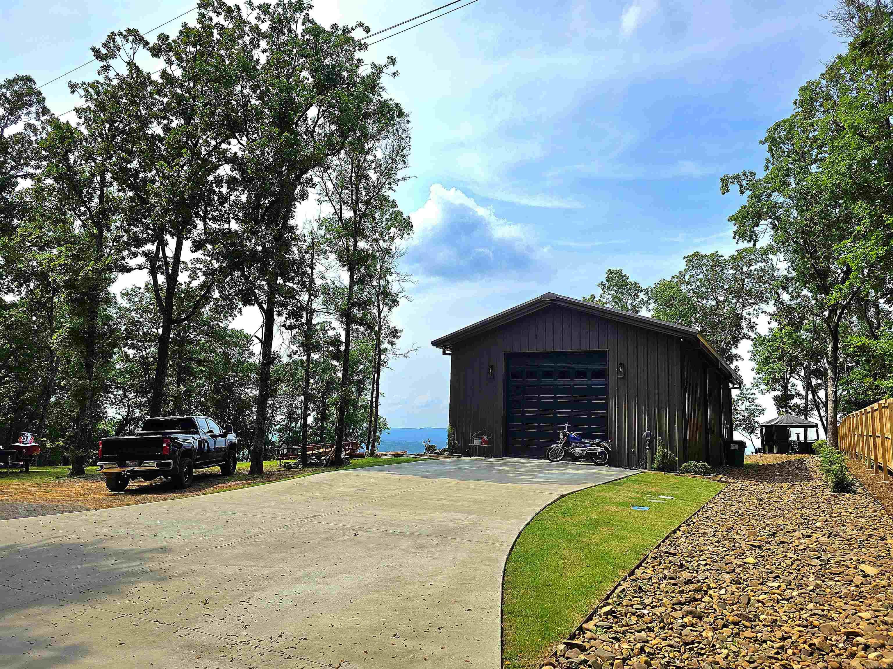 630  Cliffview  Quitman, AR