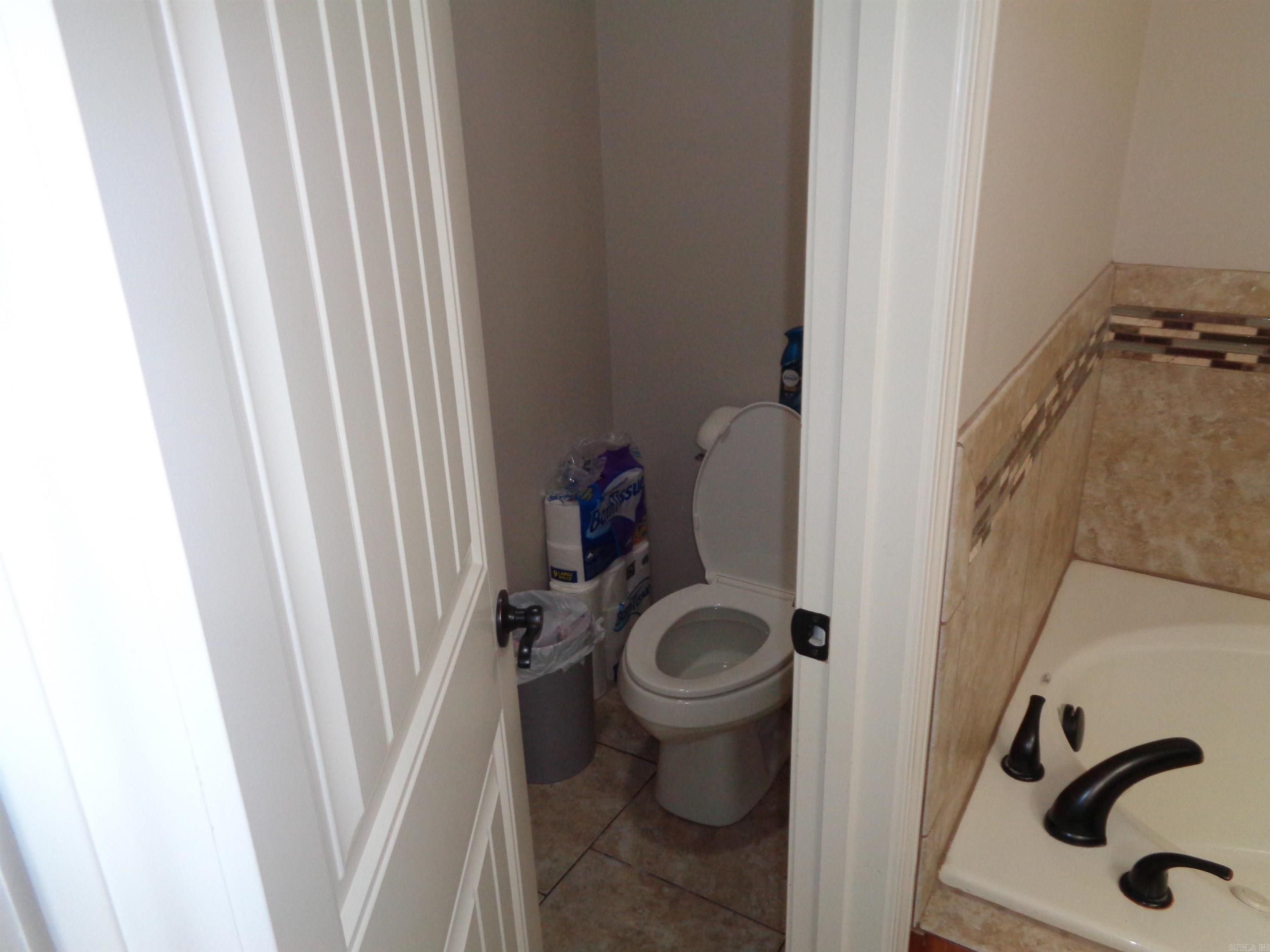 21  Sanibel  Little Rock, AR