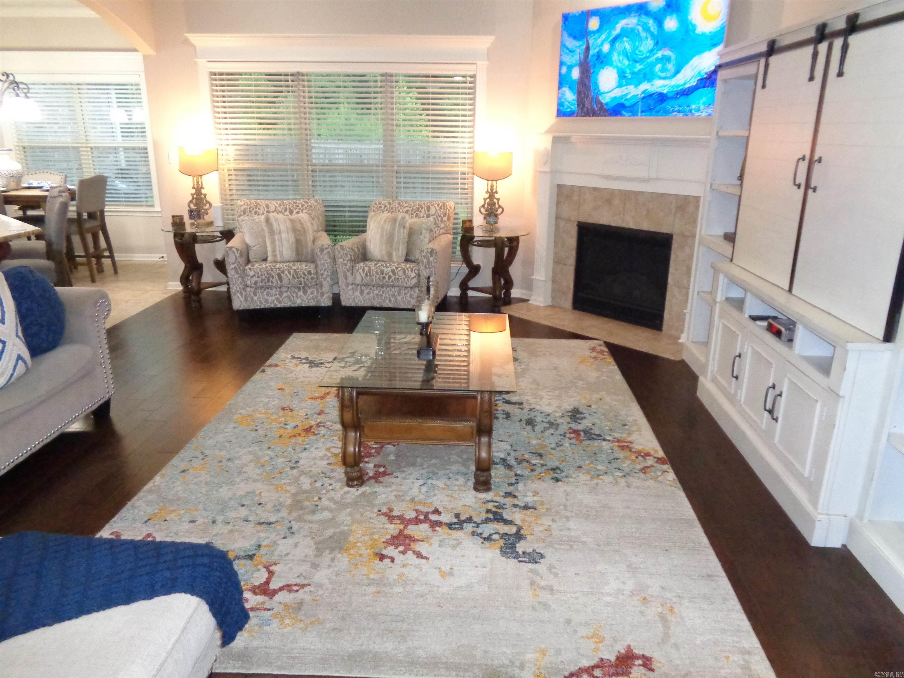 21  Sanibel  Little Rock, AR