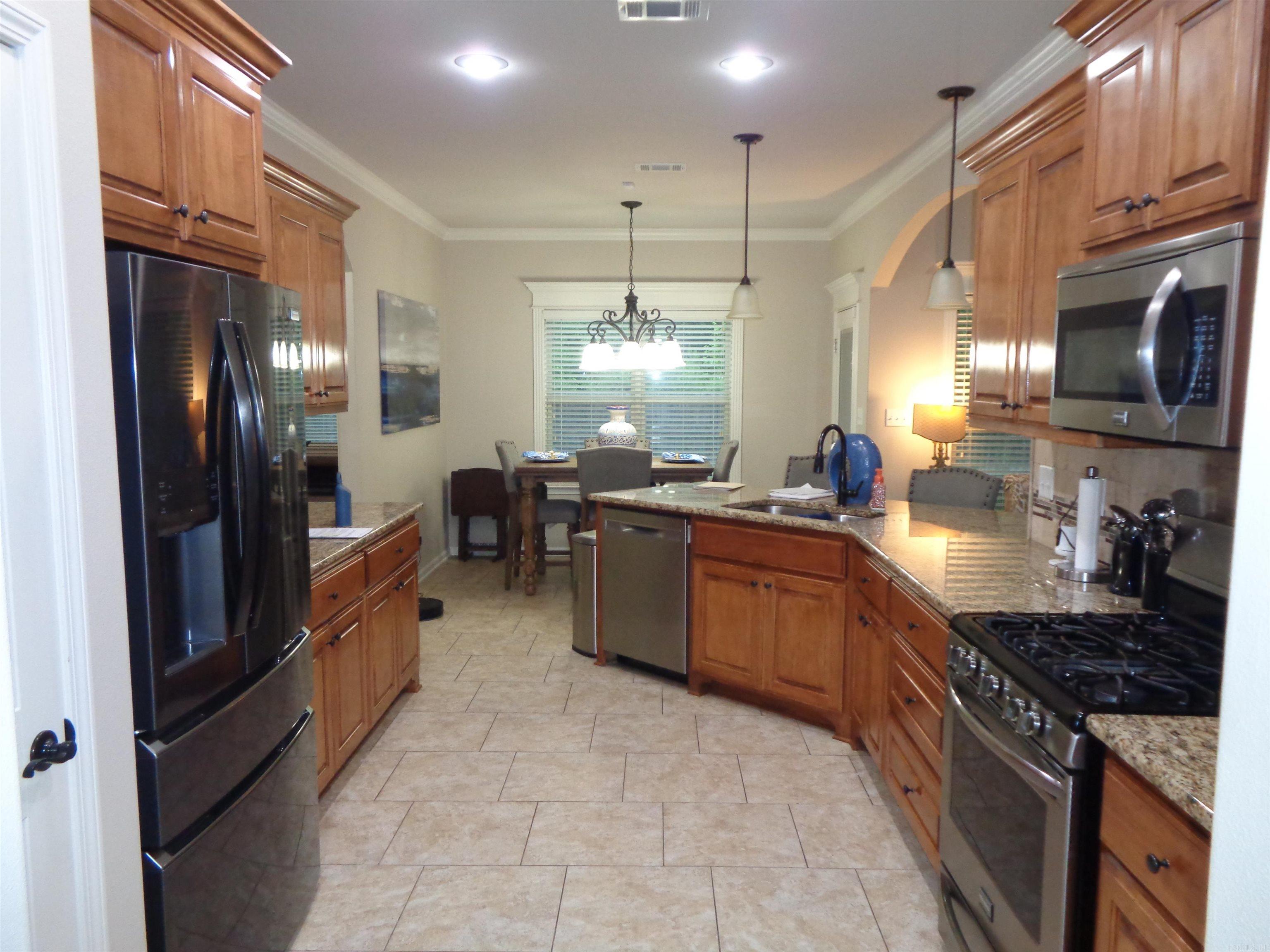 21  Sanibel  Little Rock, AR