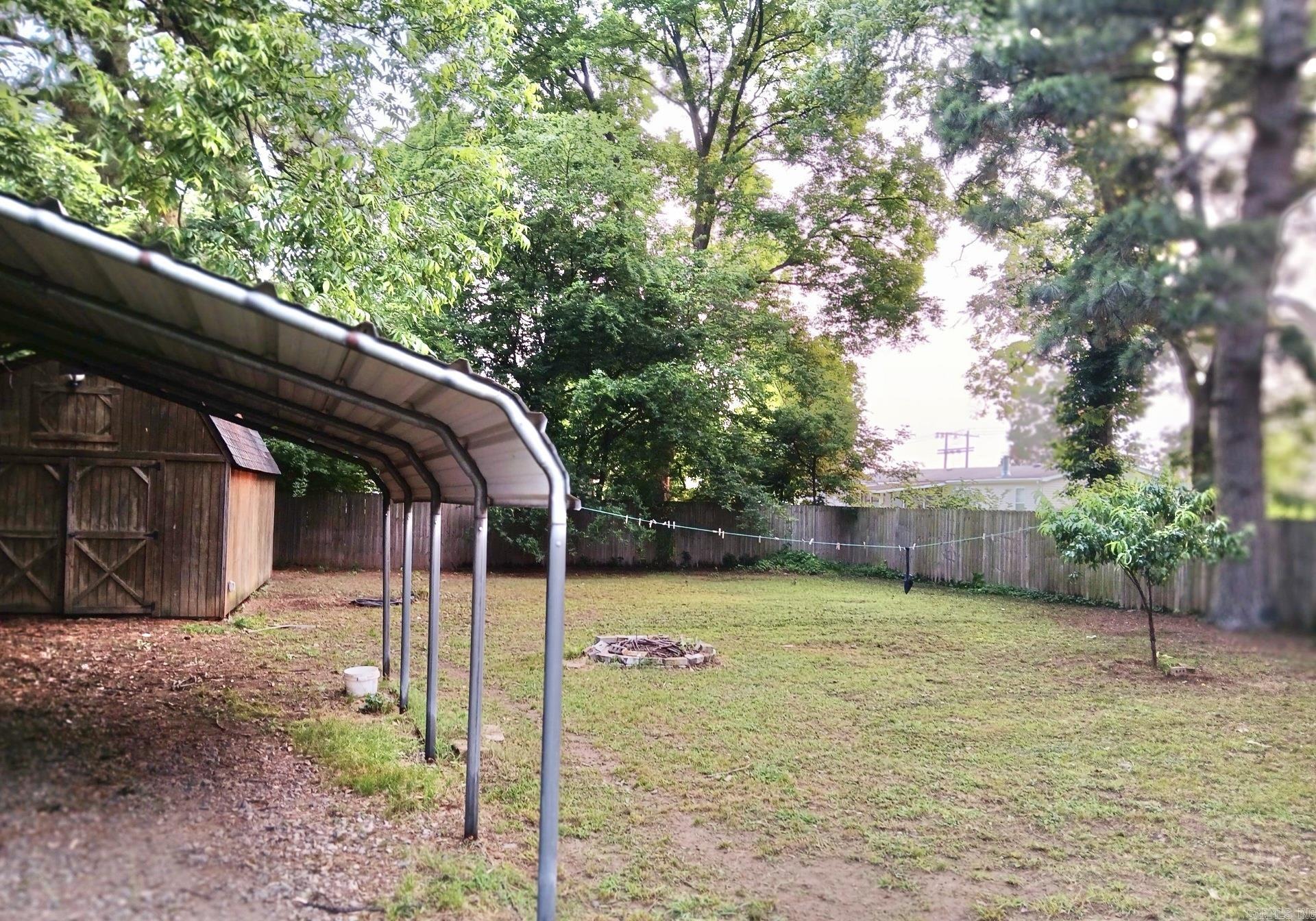 809  Morris  England, AR