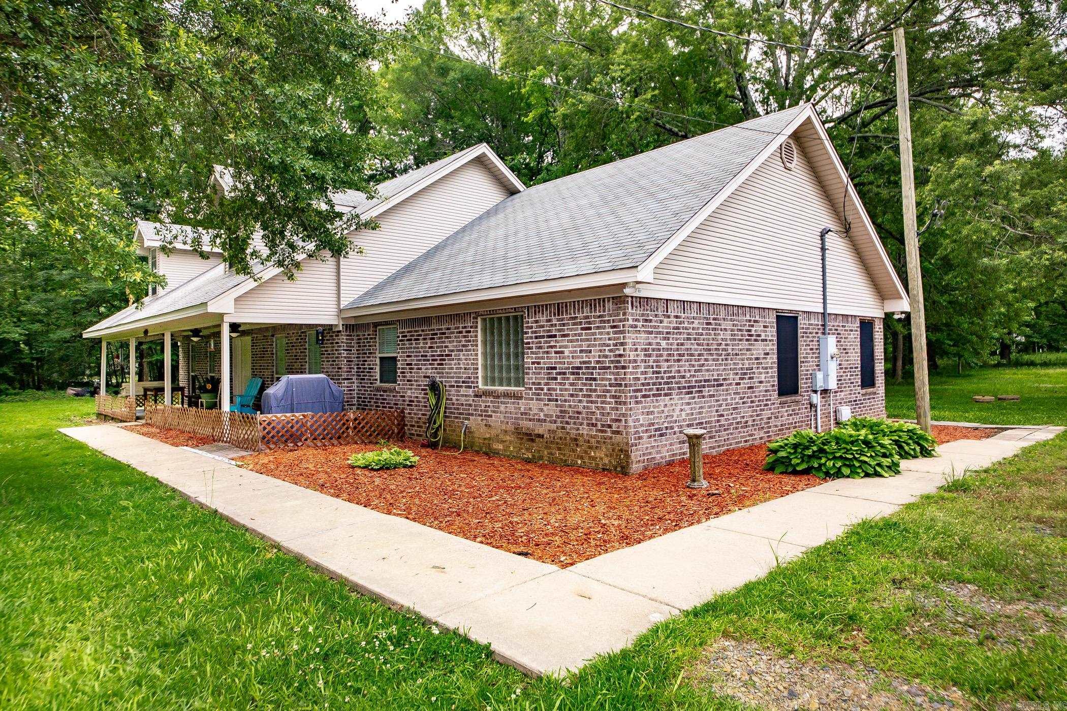 25  Sunnyvale Ln  Lonoke, AR