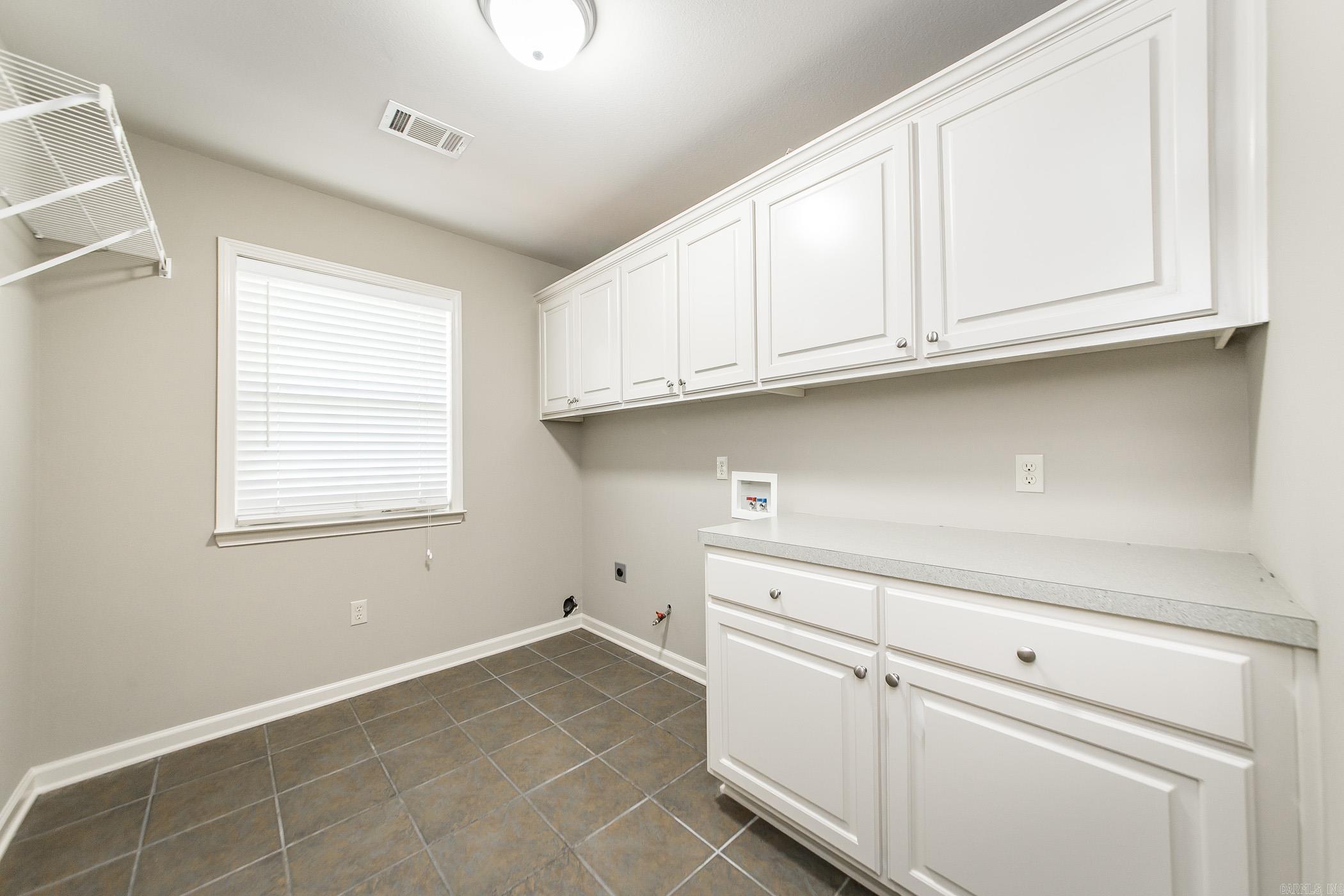 25  Sunnyvale Ln  Lonoke, AR