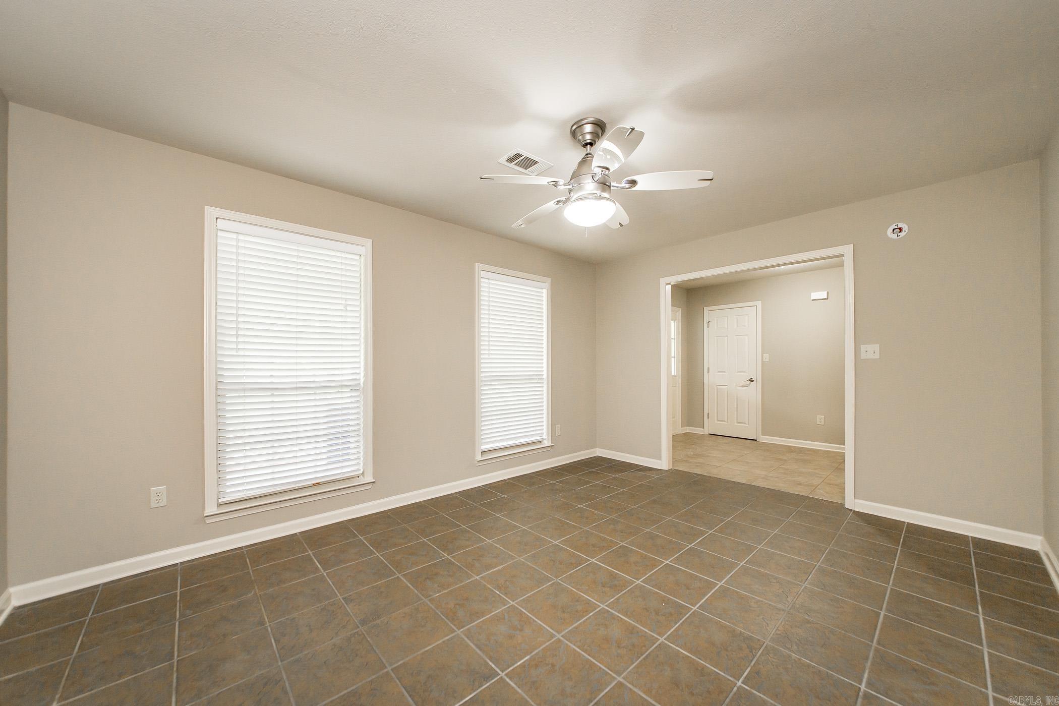 25  Sunnyvale Ln  Lonoke, AR