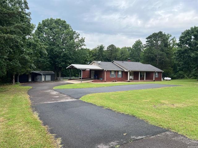 781  Quail Ridge  Dover, AR