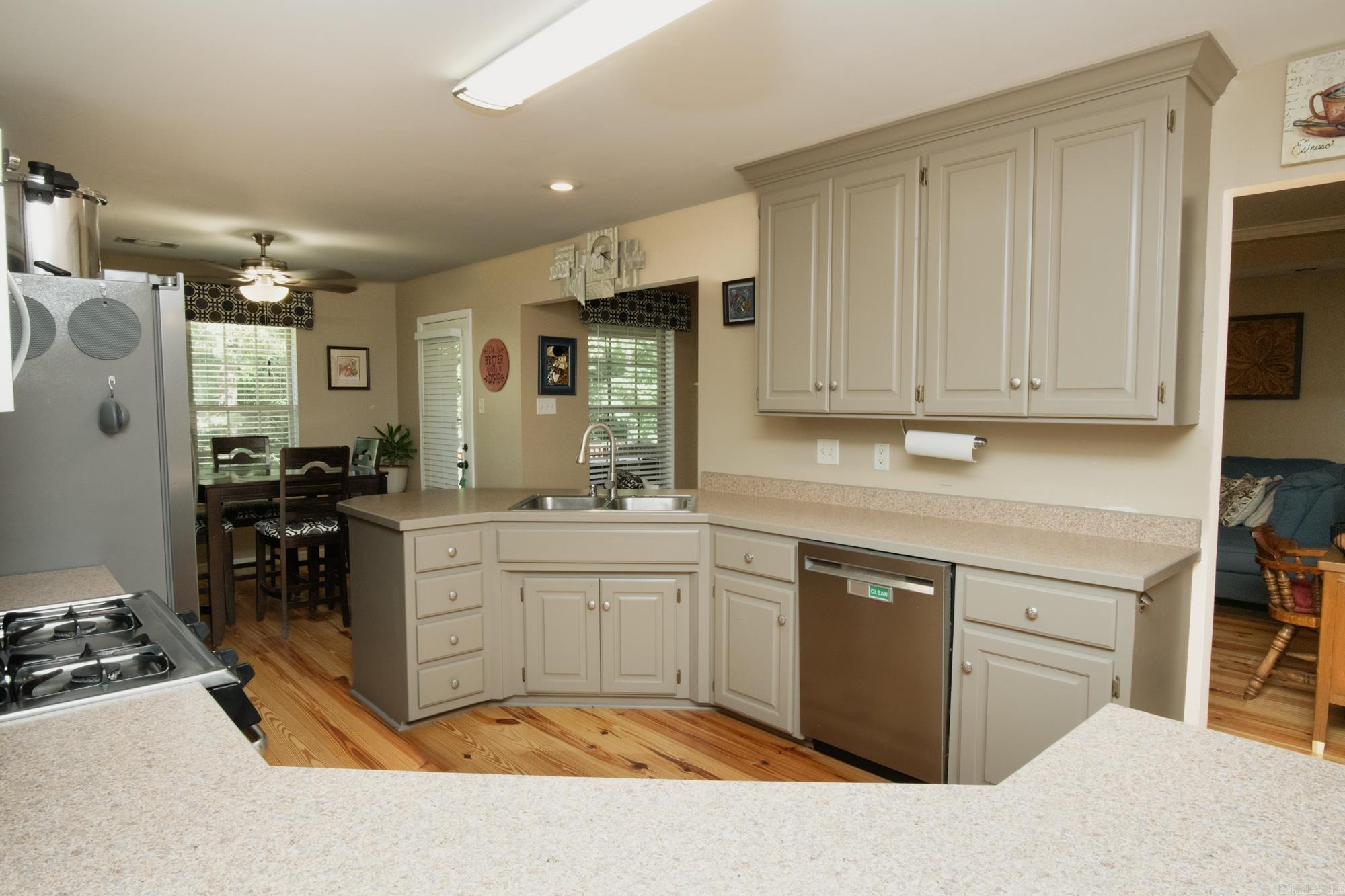 2625  Millbrook  Benton, AR