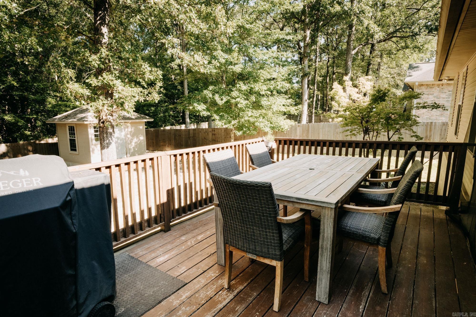 2625  Millbrook  Benton, AR