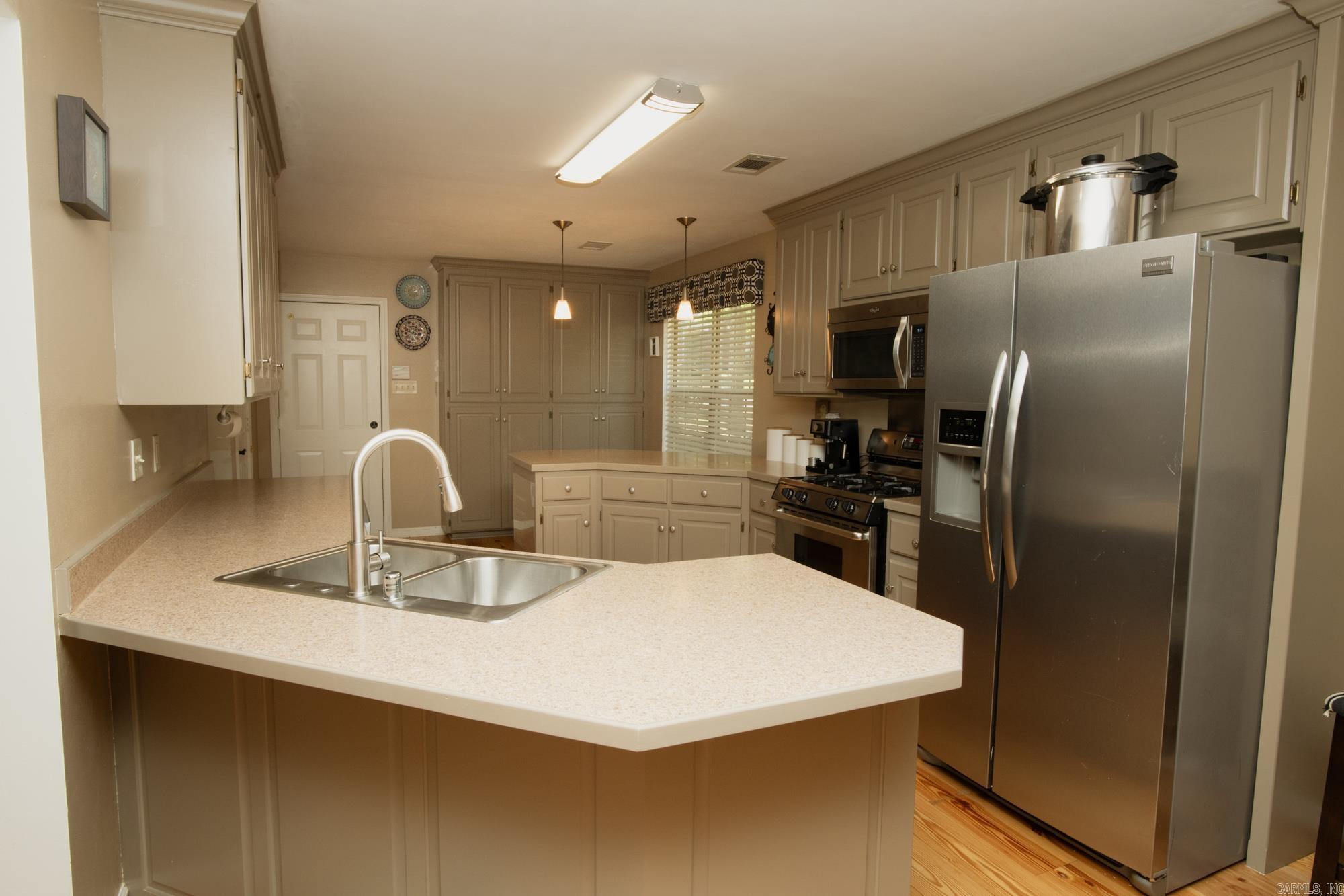 2625  Millbrook  Benton, AR
