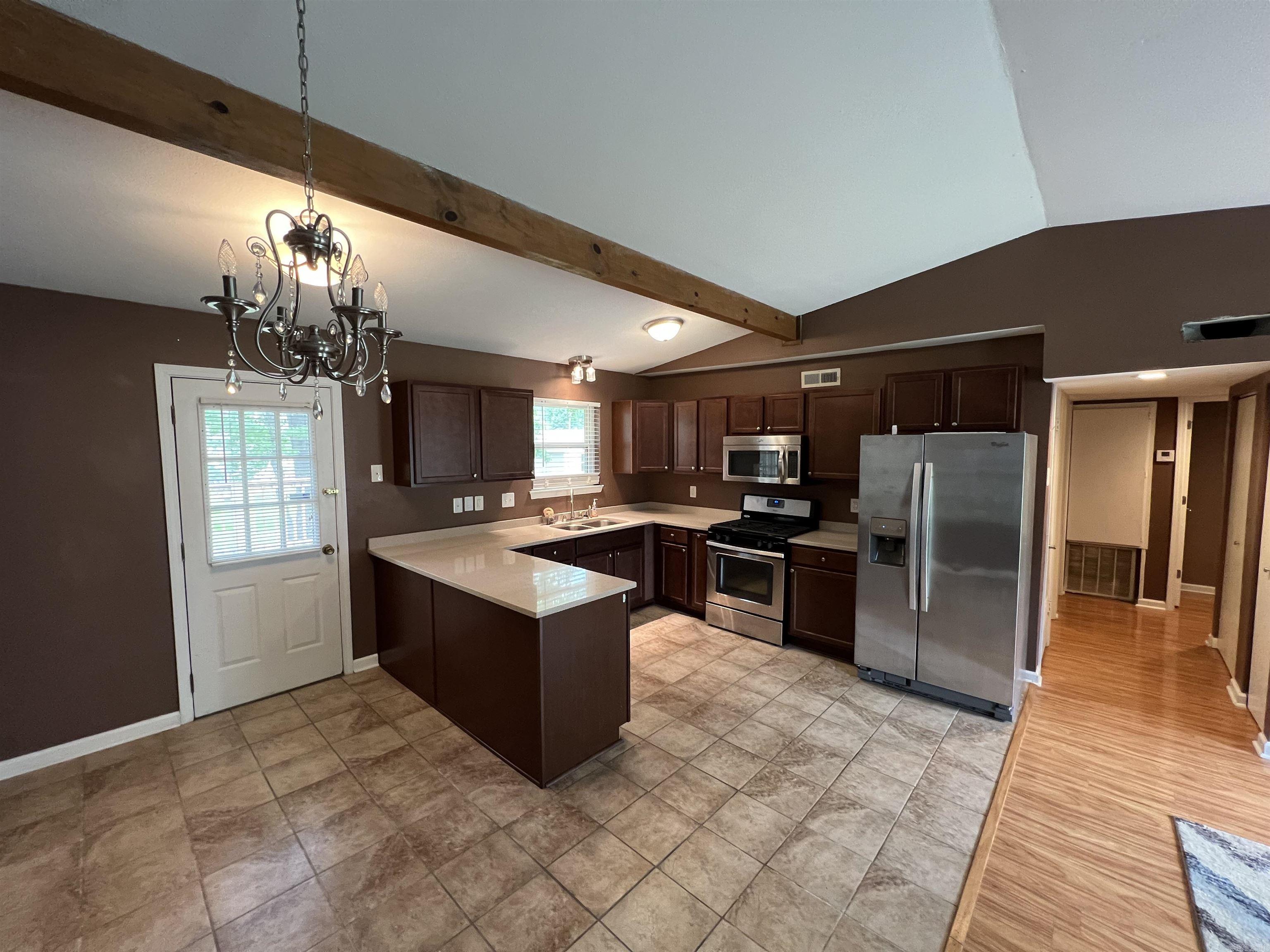 133  Lonsdale  Jacksonville, AR