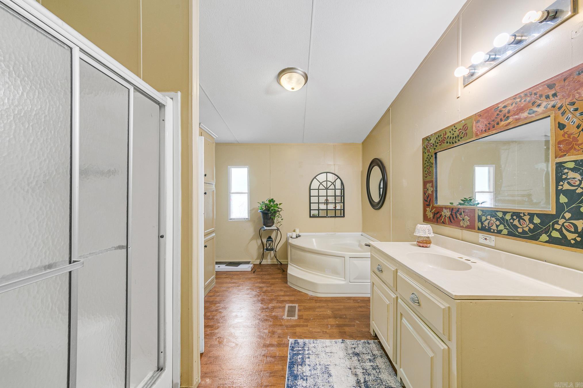 106 E Timothy  Ward, AR