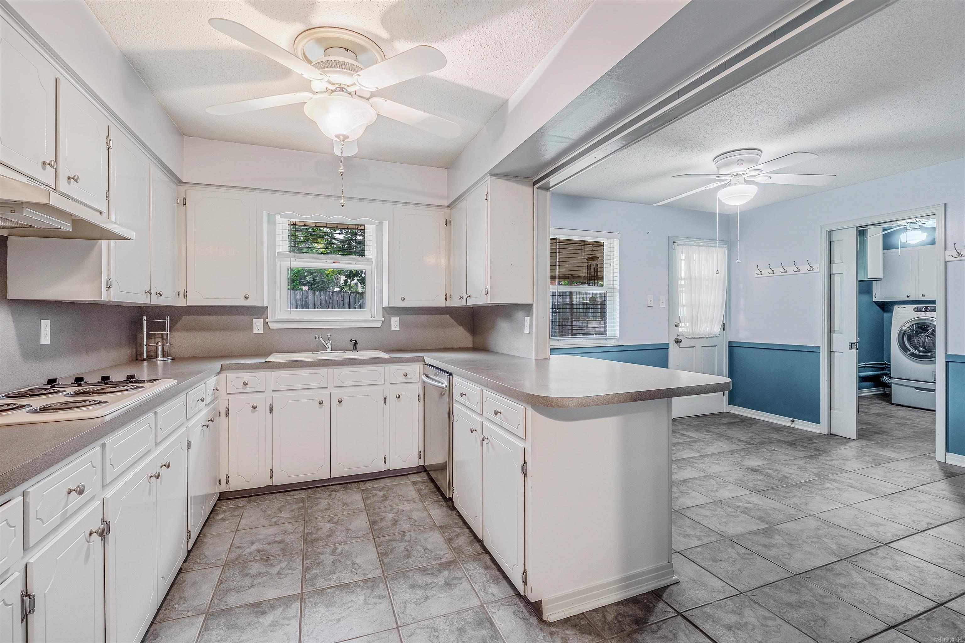 4204  Fox Hill  North Little Rock, AR