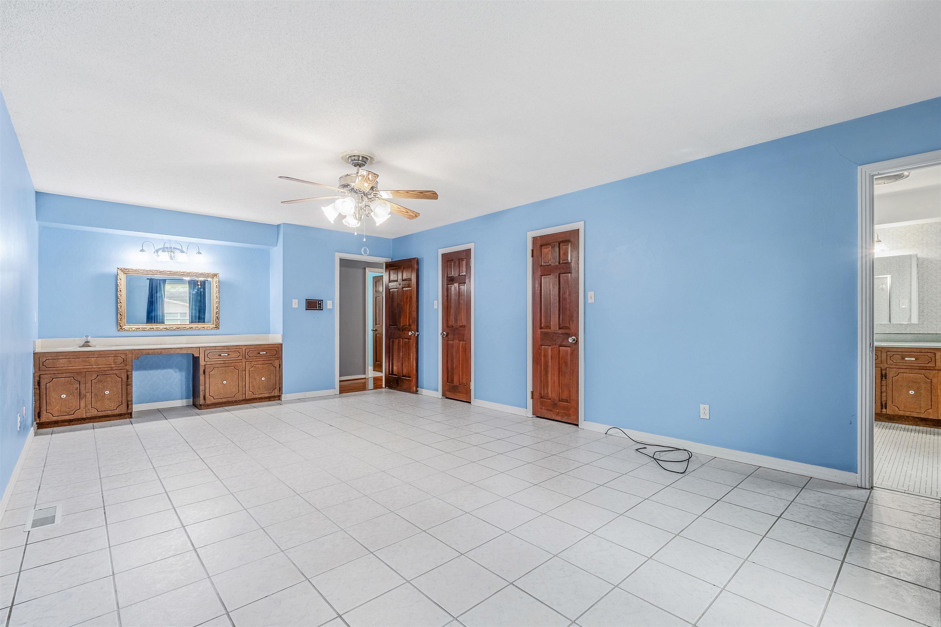 4204  Fox Hill  North Little Rock, AR