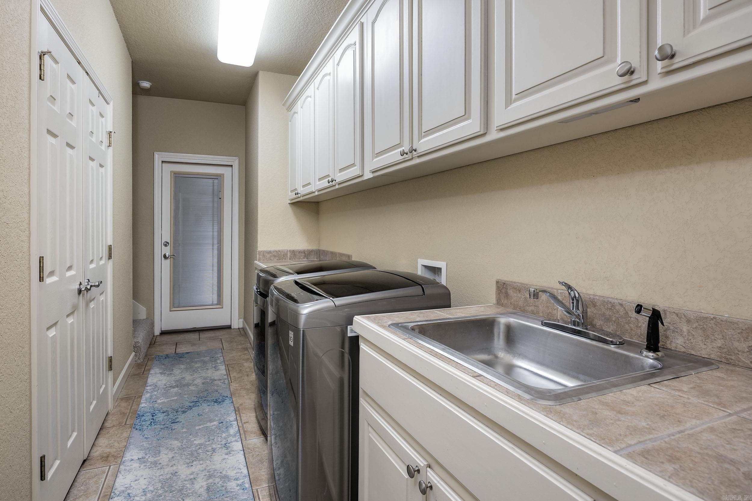 7512  Union Square  Benton, AR