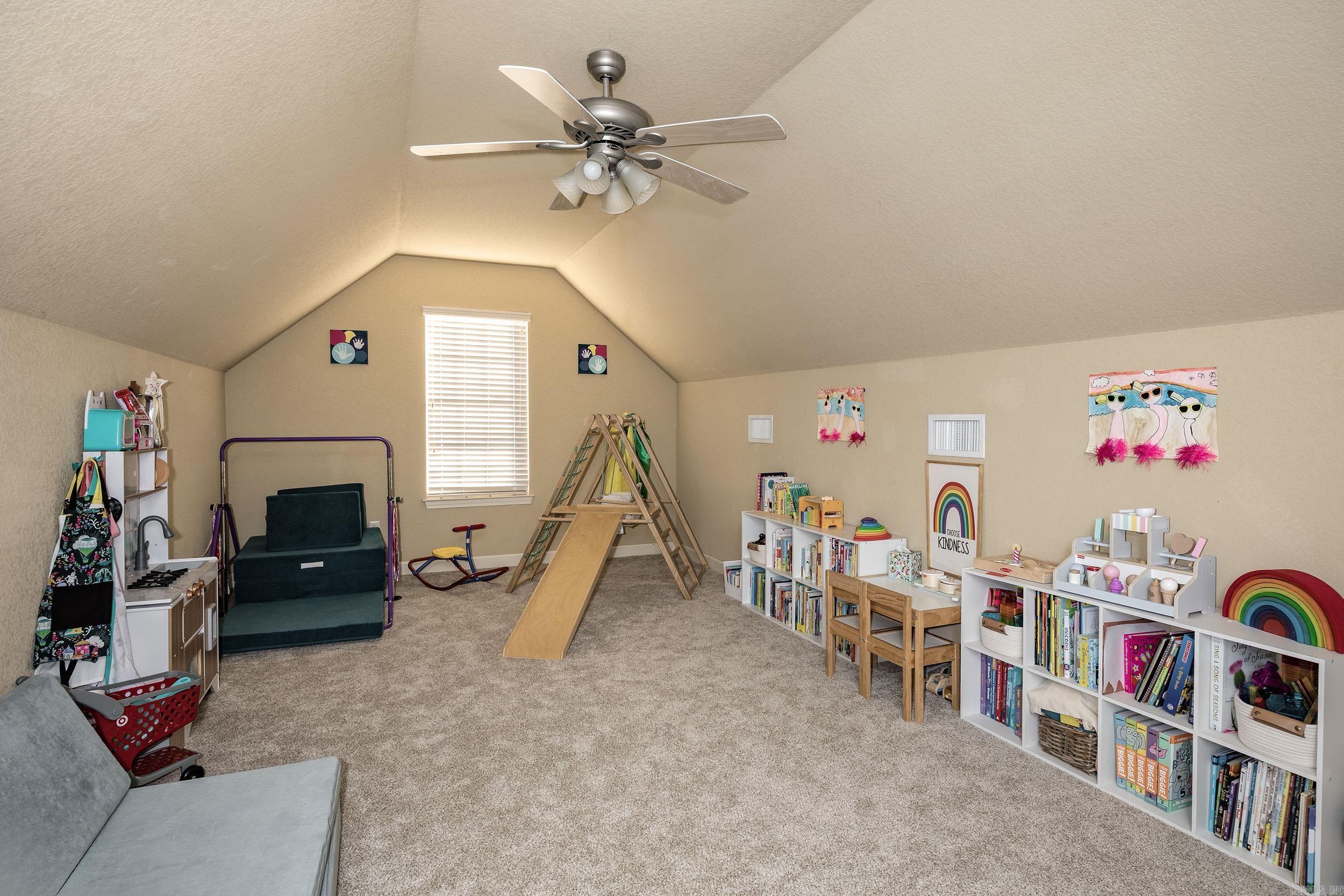 7512  Union Square  Benton, AR