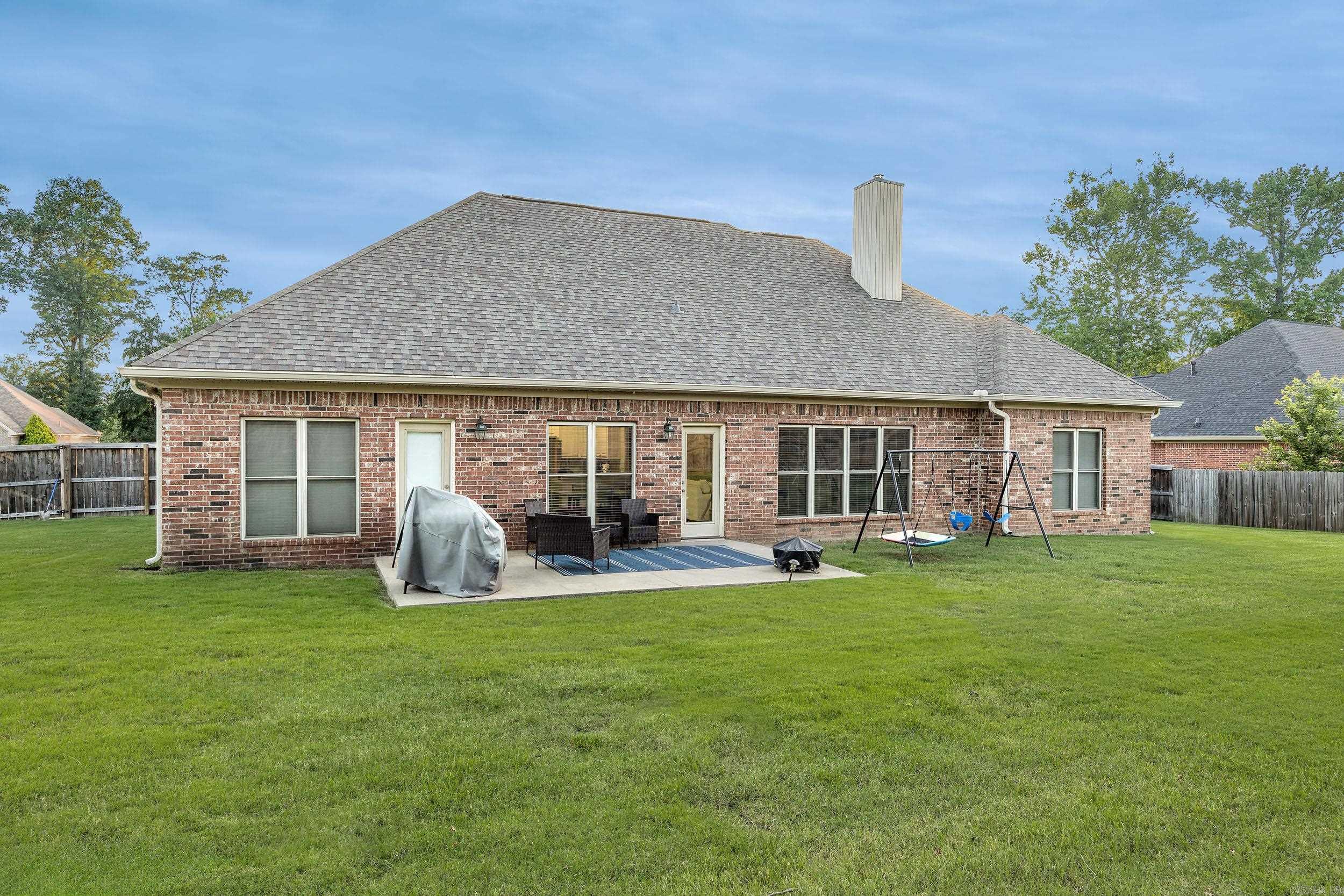 7512  Union Square  Benton, AR