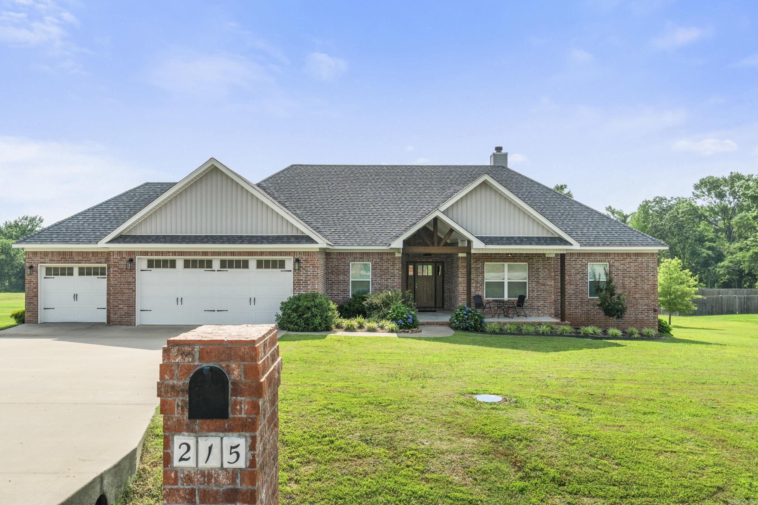 215  Covey  Beebe, AR