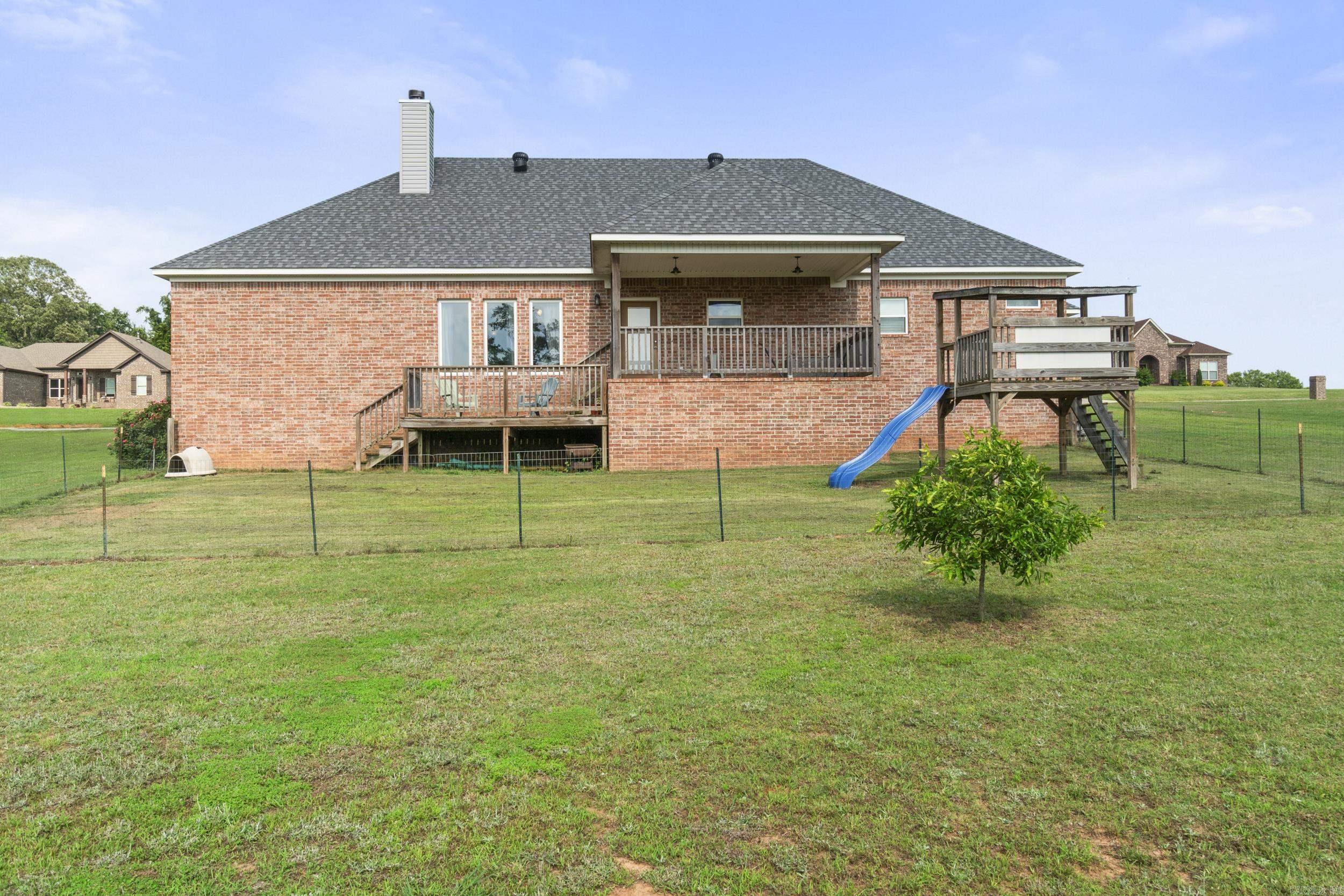215  Covey  Beebe, AR