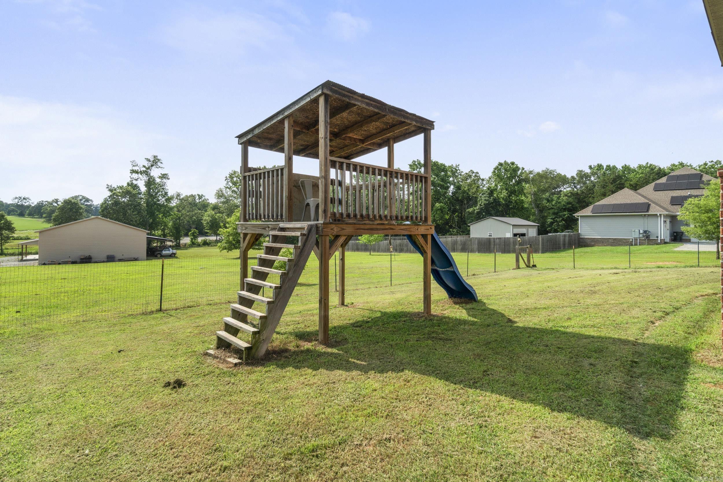 215  Covey  Beebe, AR