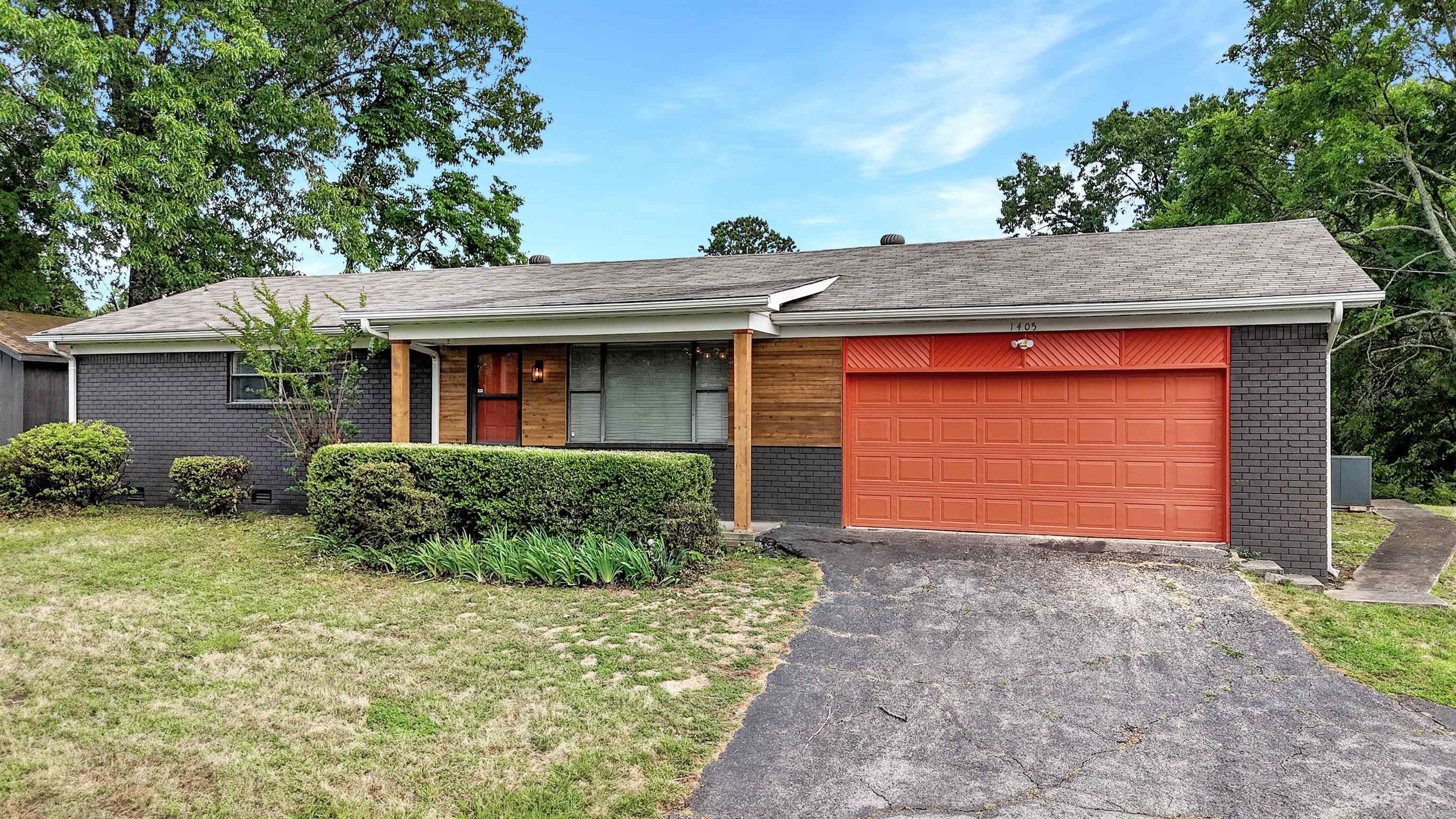 1405  EMORY  Hot Springs, AR