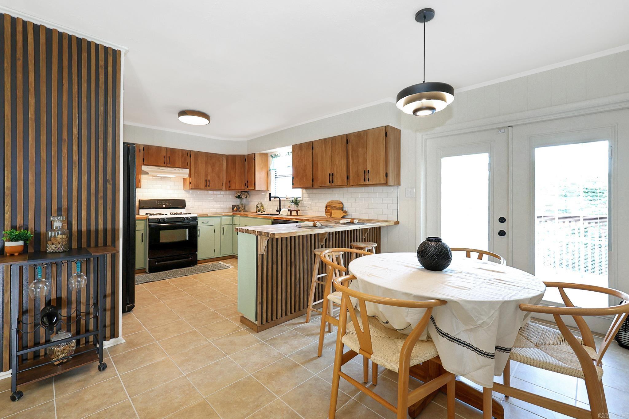 1405  EMORY  Hot Springs, AR