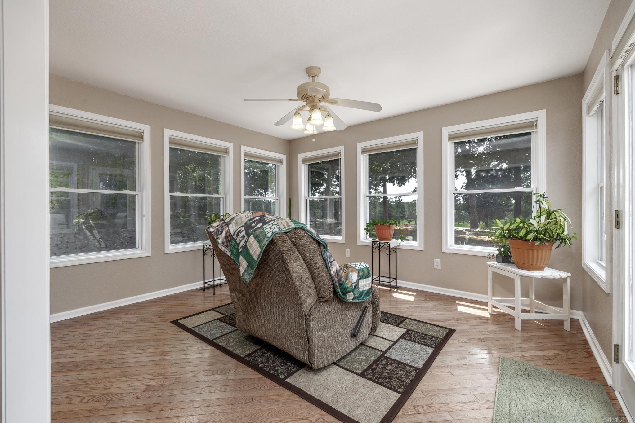 28  Magellan  Hot Springs Village, AR