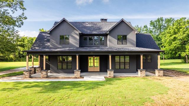 3432  Centark Cir  Alexander, AR