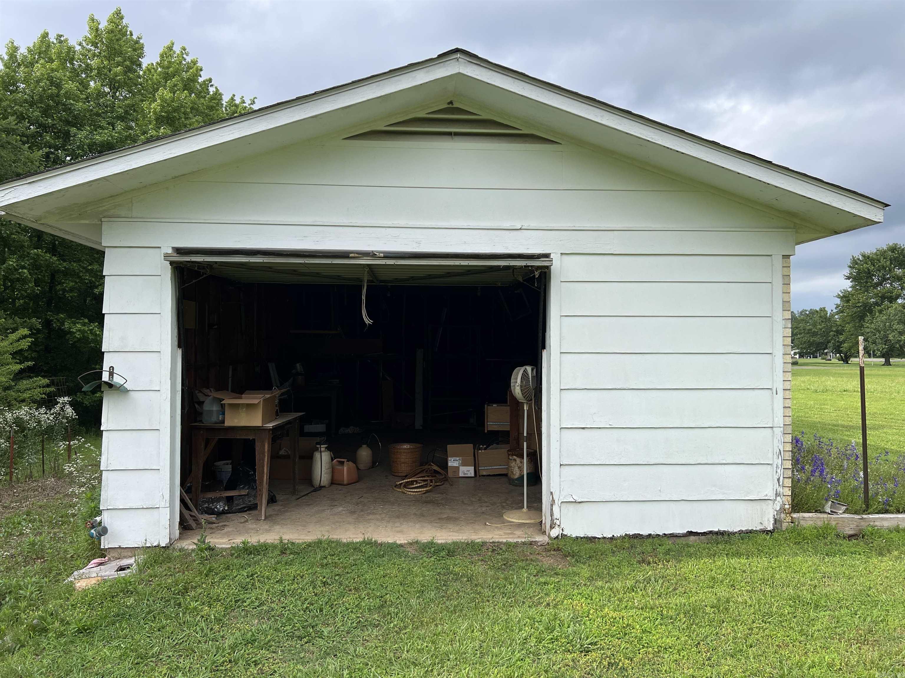 130  Polk Road 627  Mena, AR