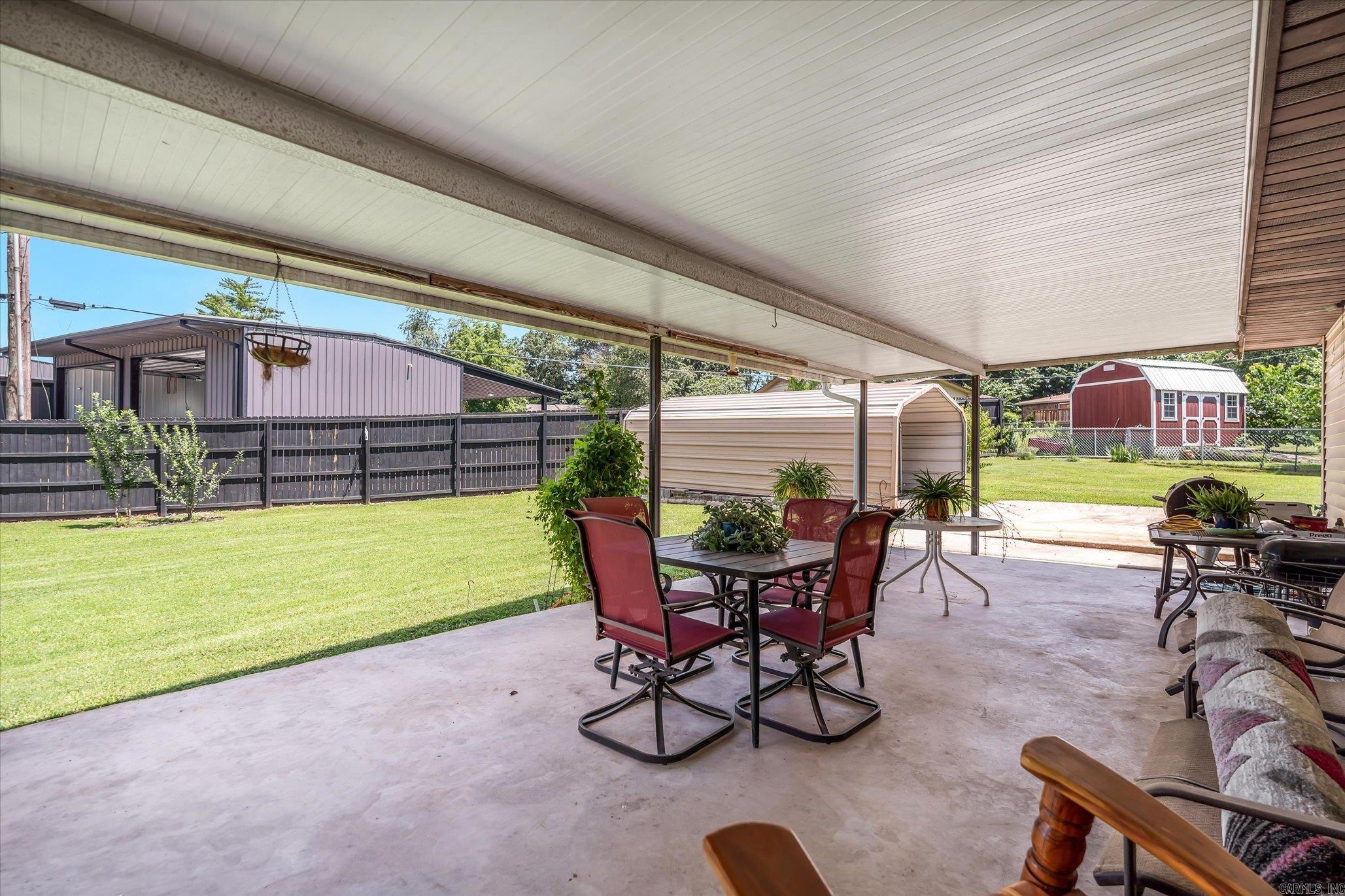 812 Douglas Circle  Mountain Home, AR