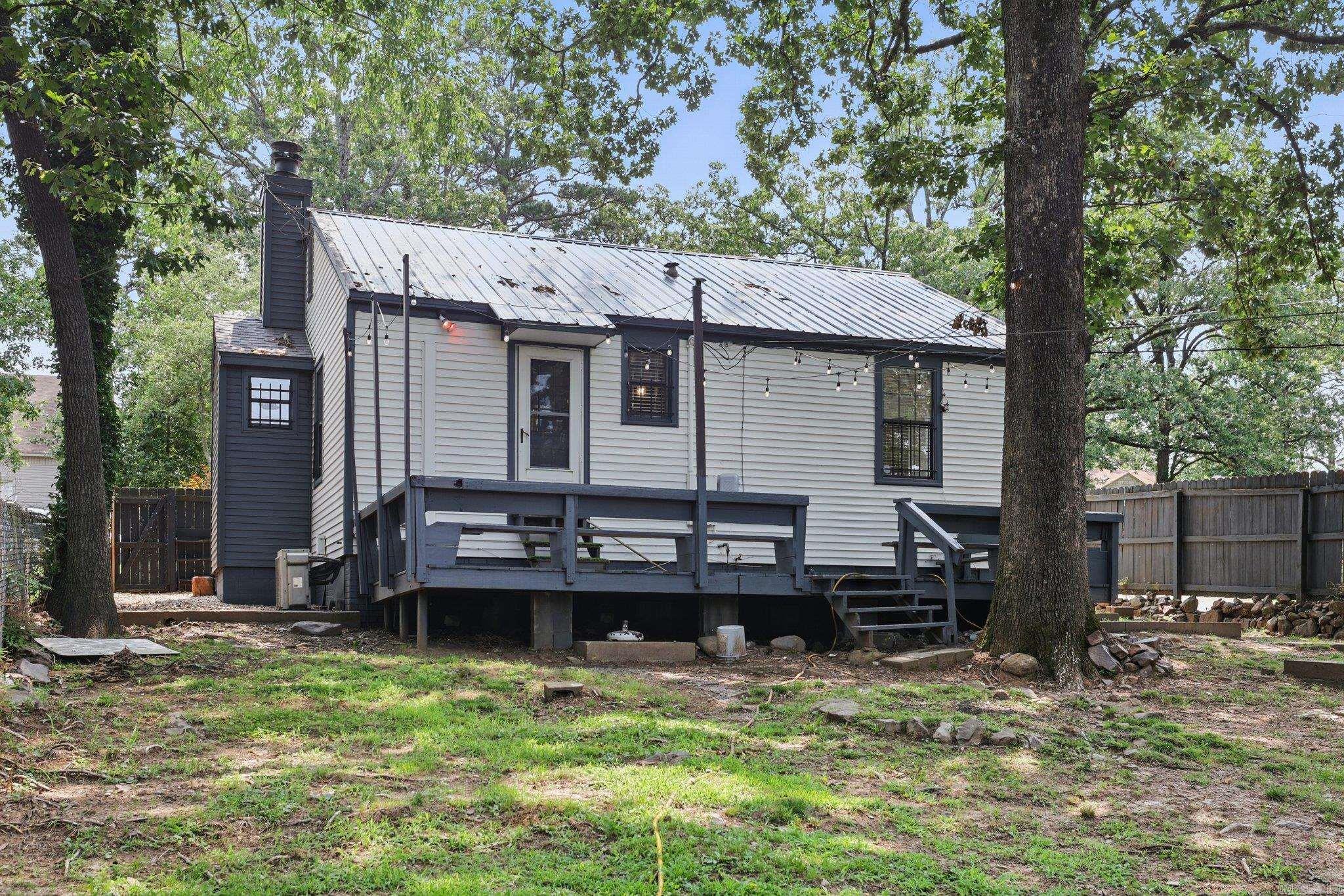 1810 S Pierce Street  Little Rock, AR