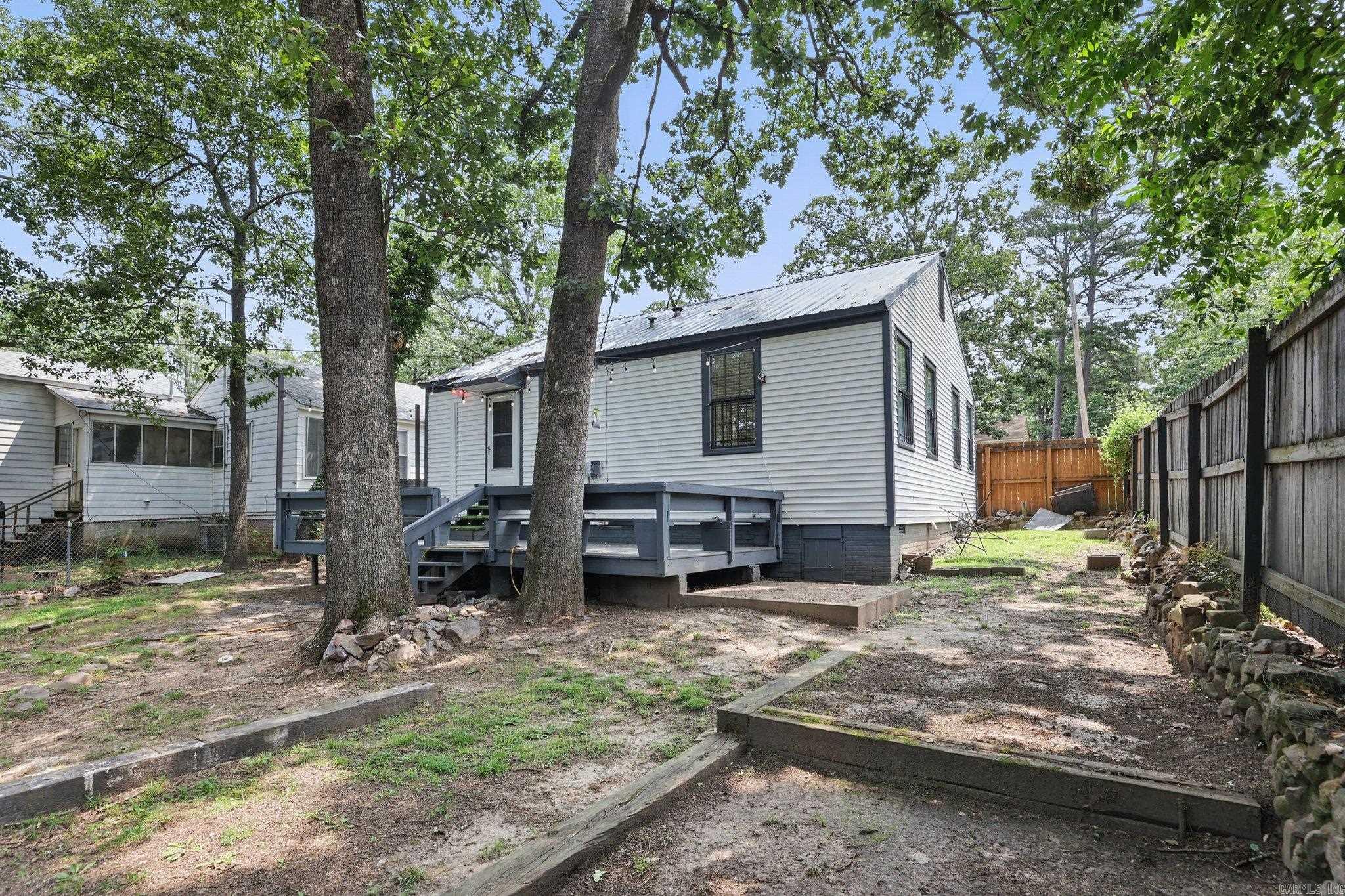 1810 S Pierce Street  Little Rock, AR