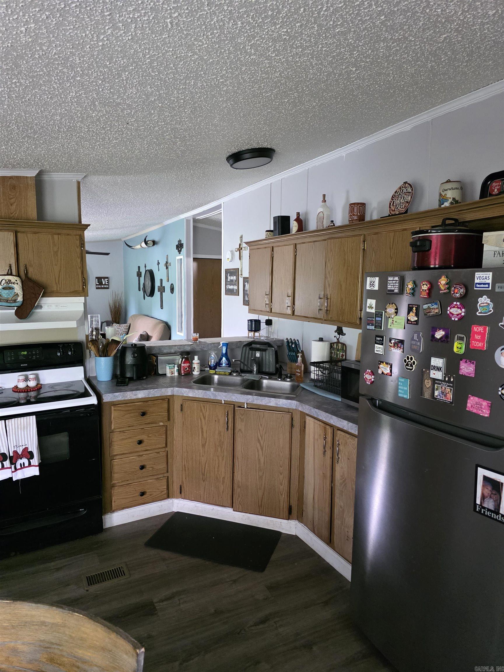 203  Playmore  Lonsdale, AR
