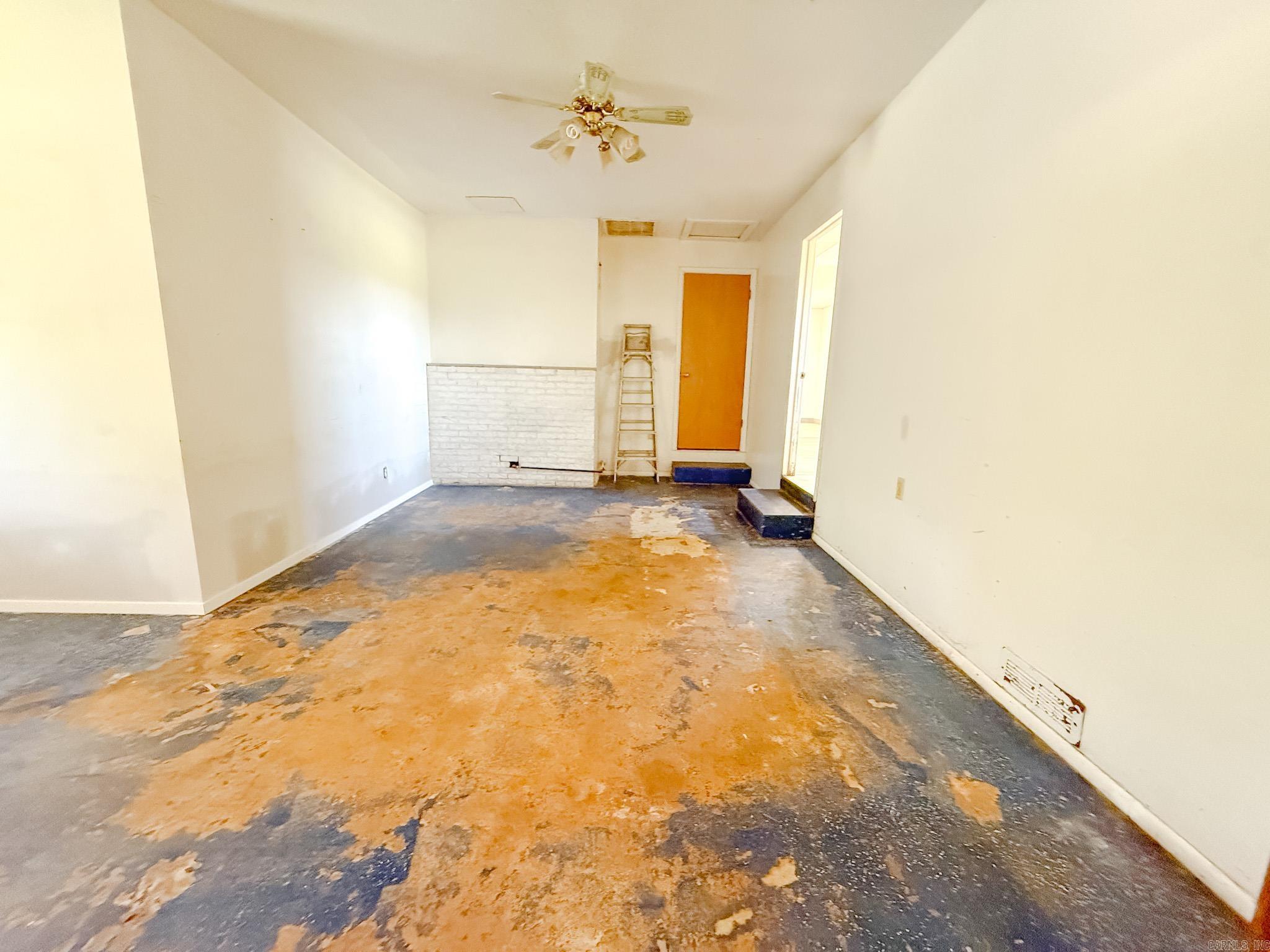 708  Cooper Estates Drive  Mountain Home, AR