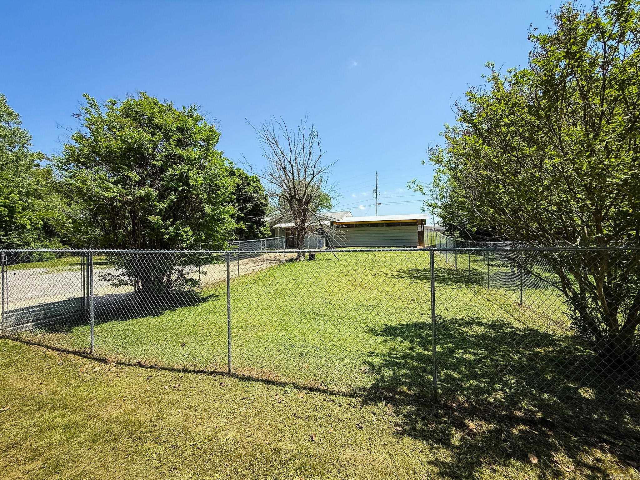 708  Cooper Estates Drive  Mountain Home, AR